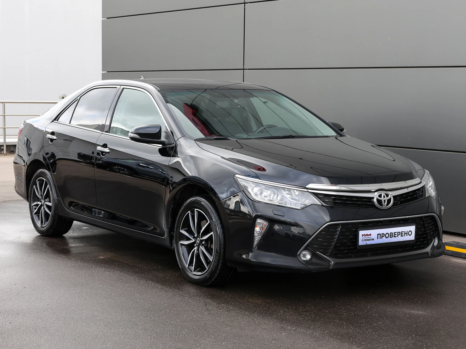Toyota Camry, 2017