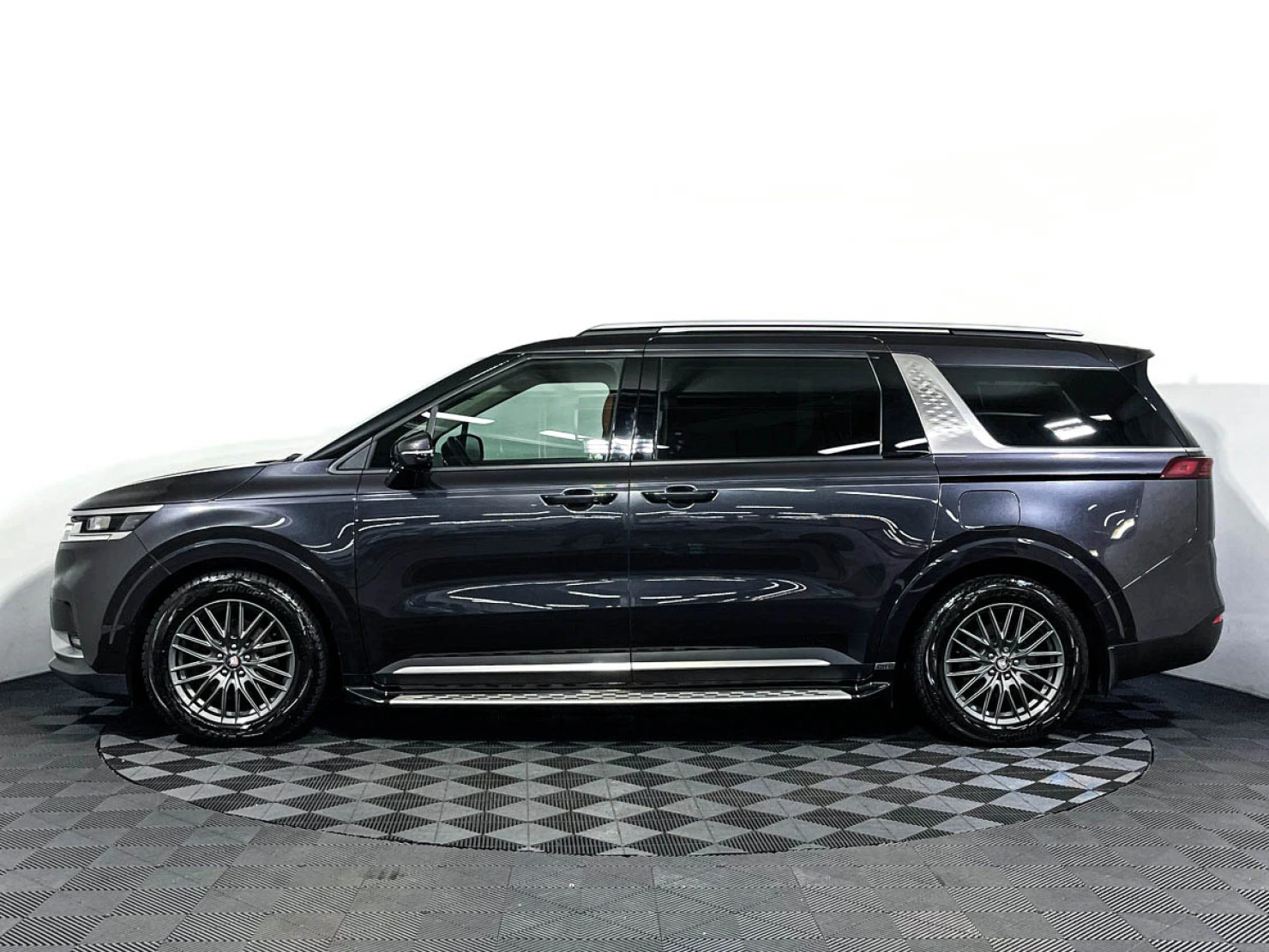 Kia Carnival, 2022
