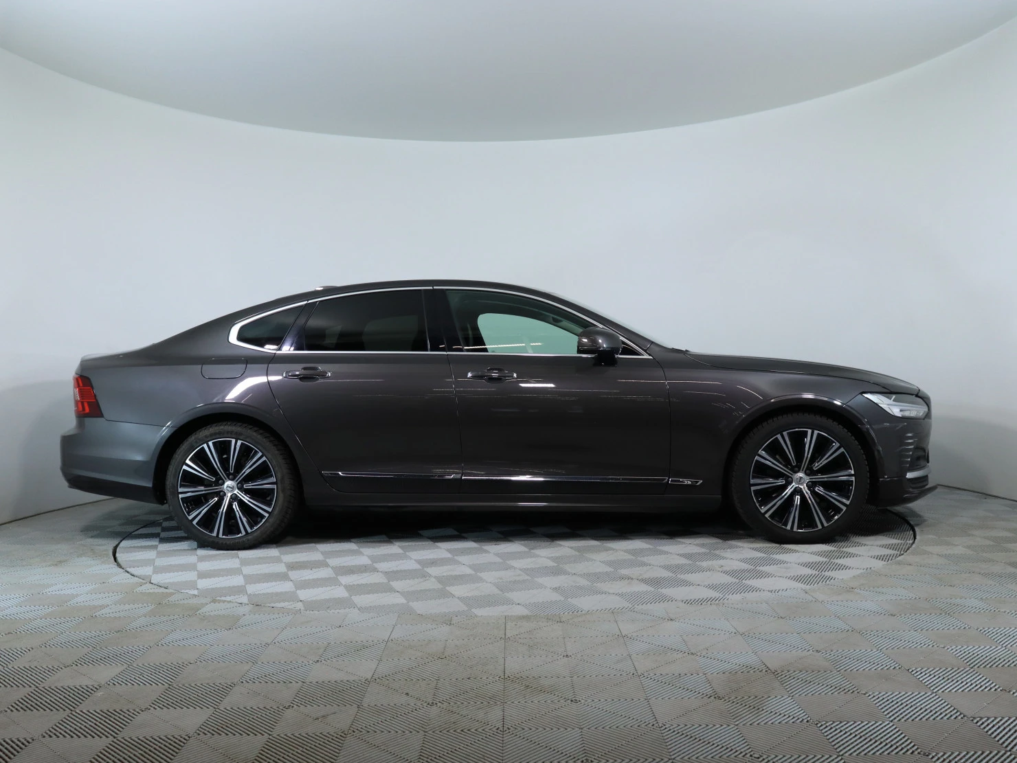 Volvo S90, 2021