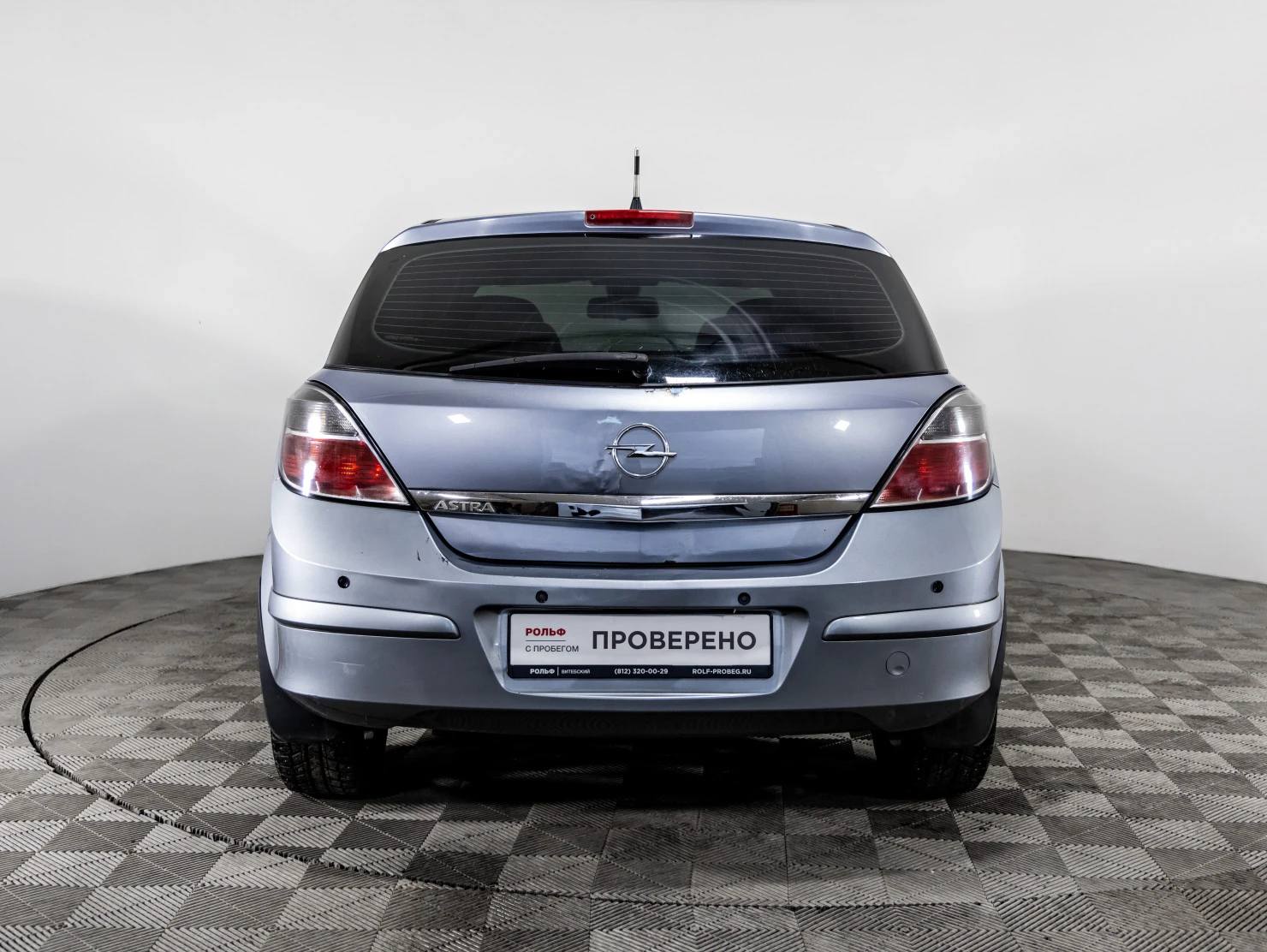 Opel Astra, 2010