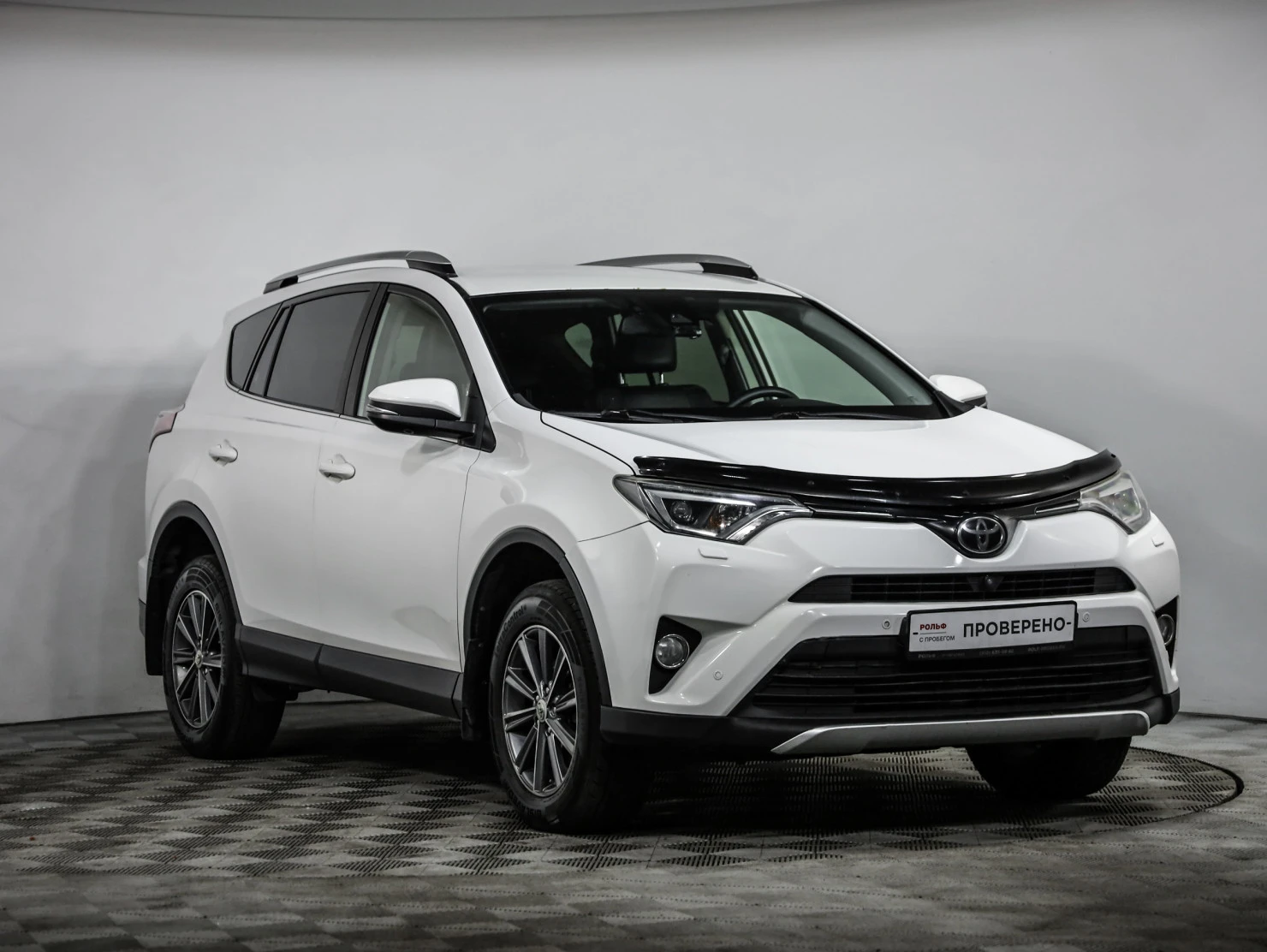 Toyota RAV4, 2015