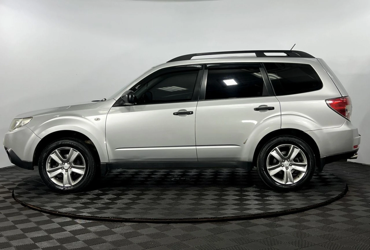 Subaru Forester, 2011