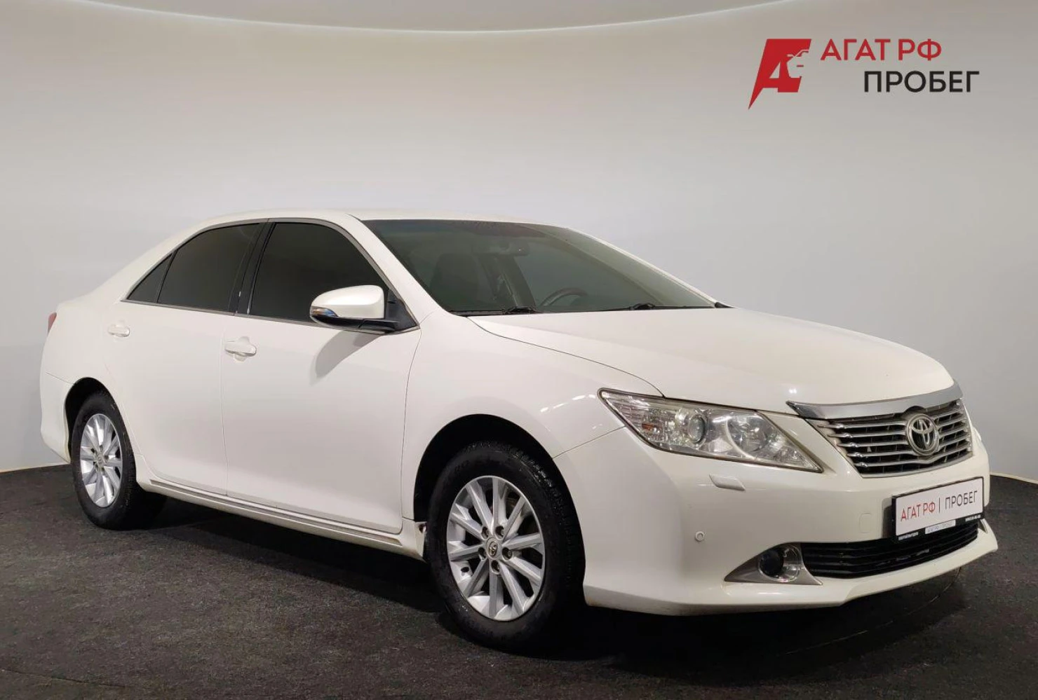 Toyota Camry, 2014