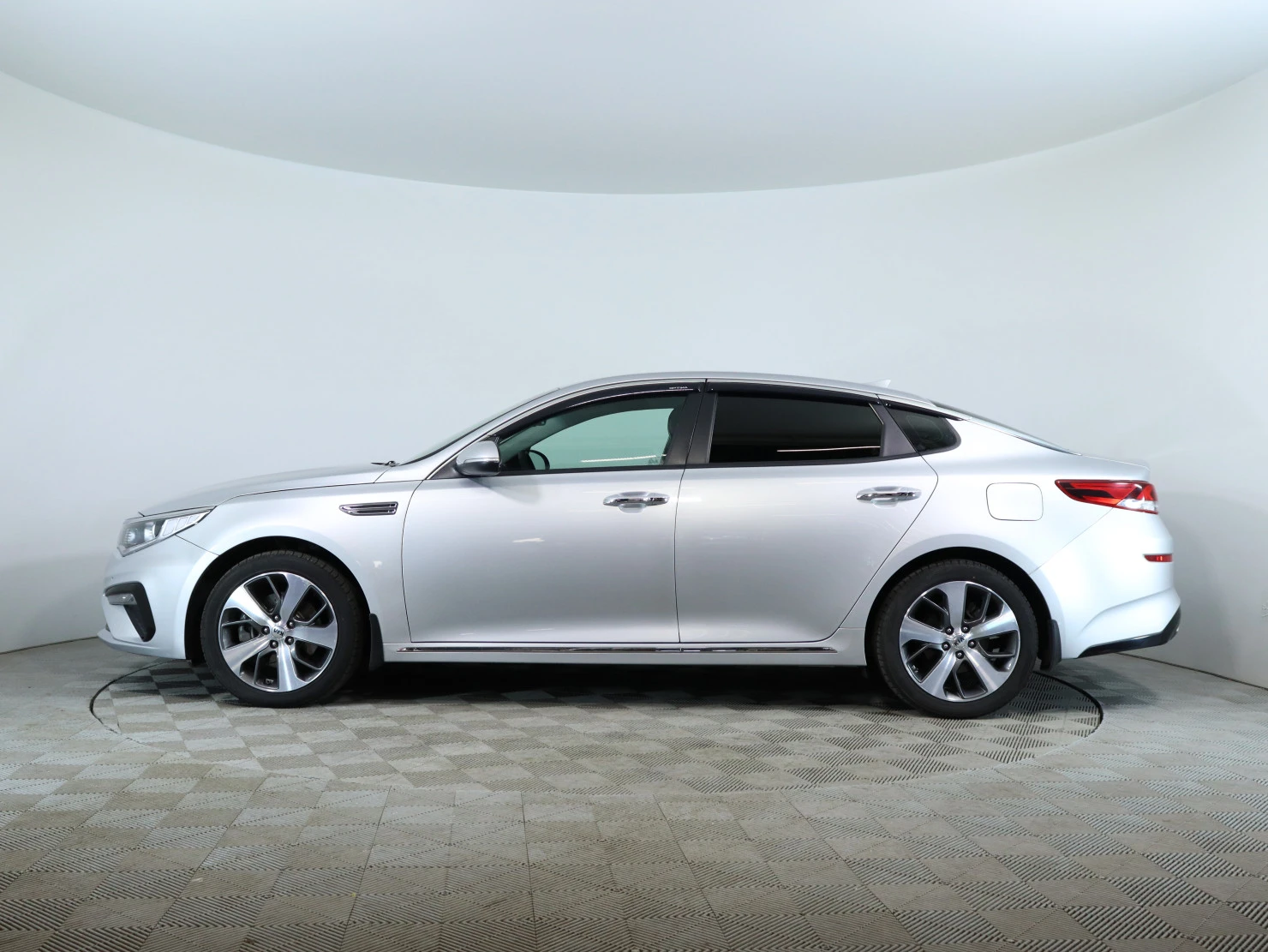 Kia Optima, 2019