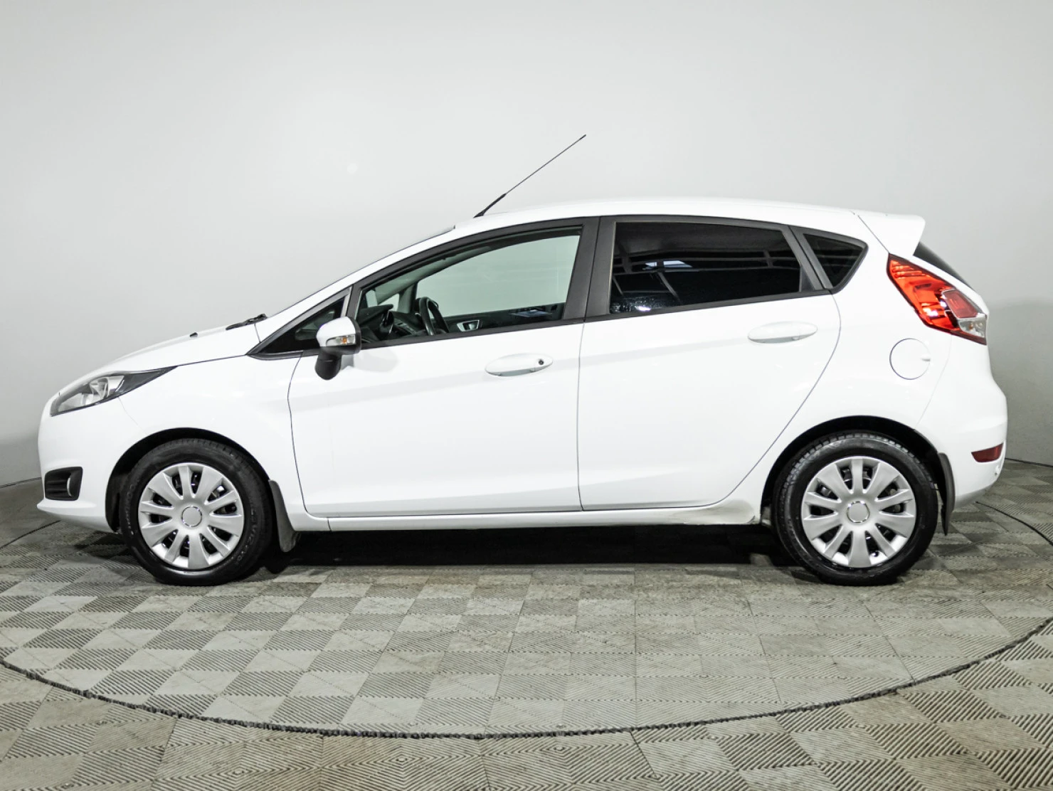 Ford FIESTA, 2016