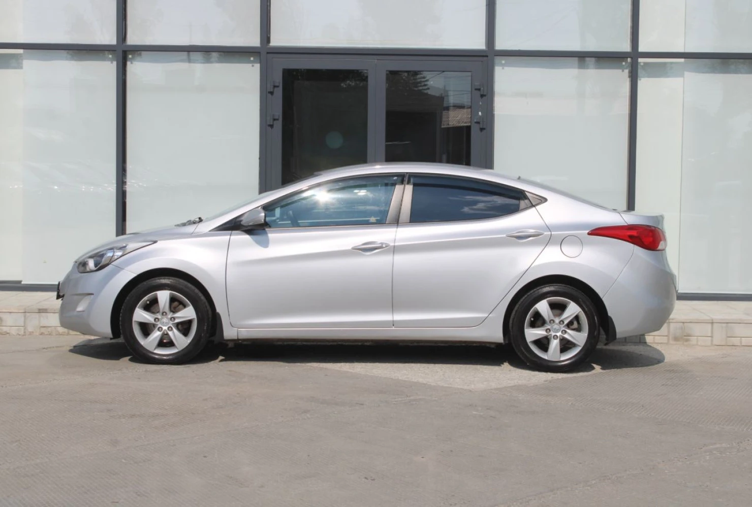 Hyundai Elantra, 2012