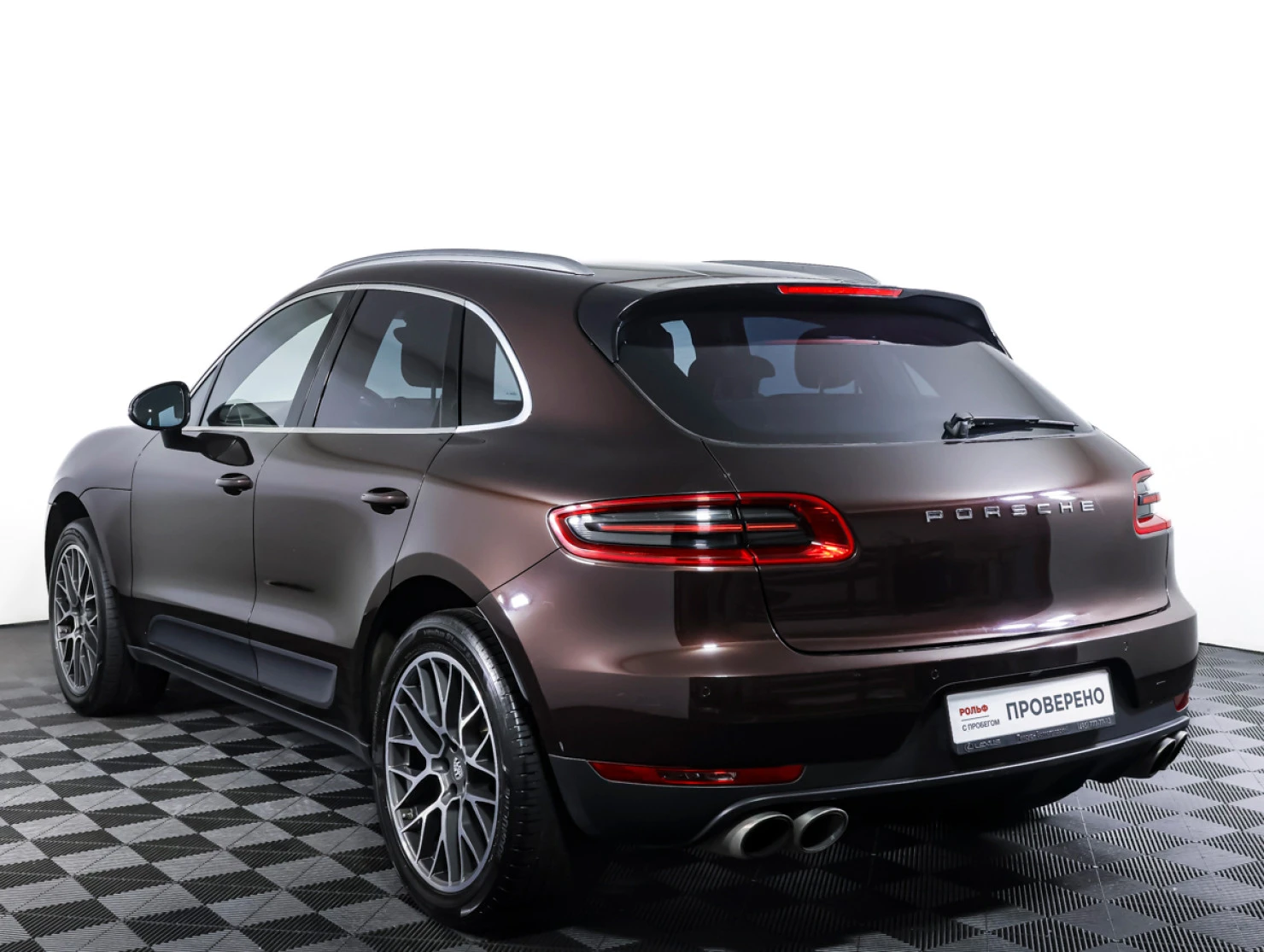 Porsche Macan, 2014