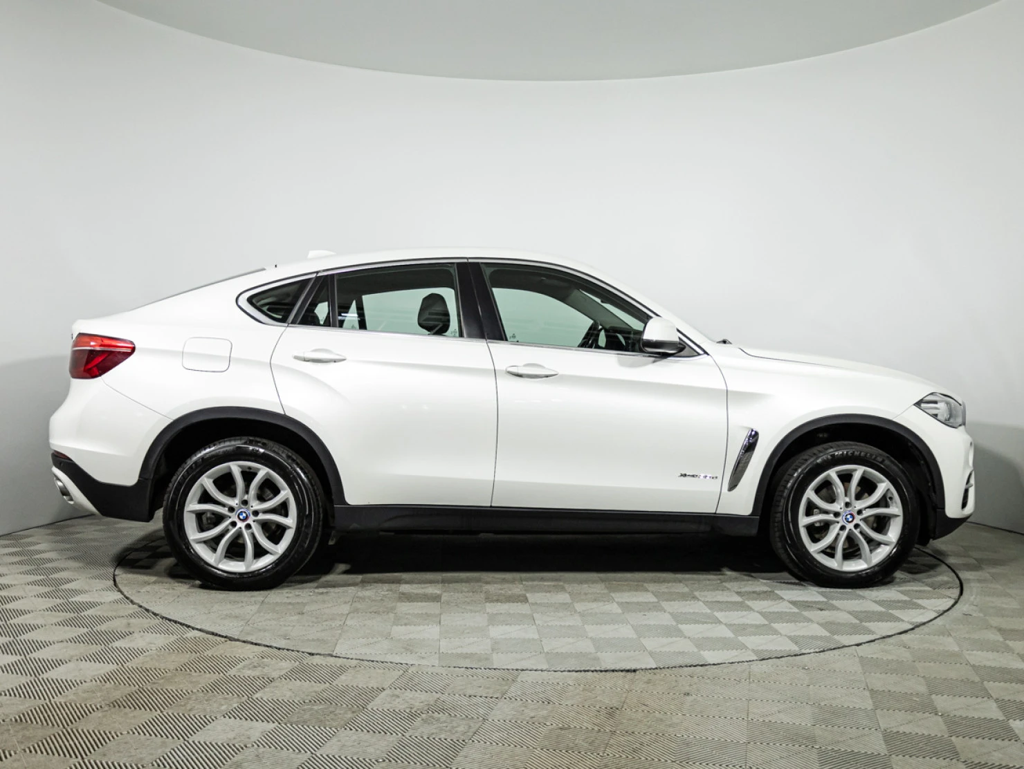 BMW X6, 2015