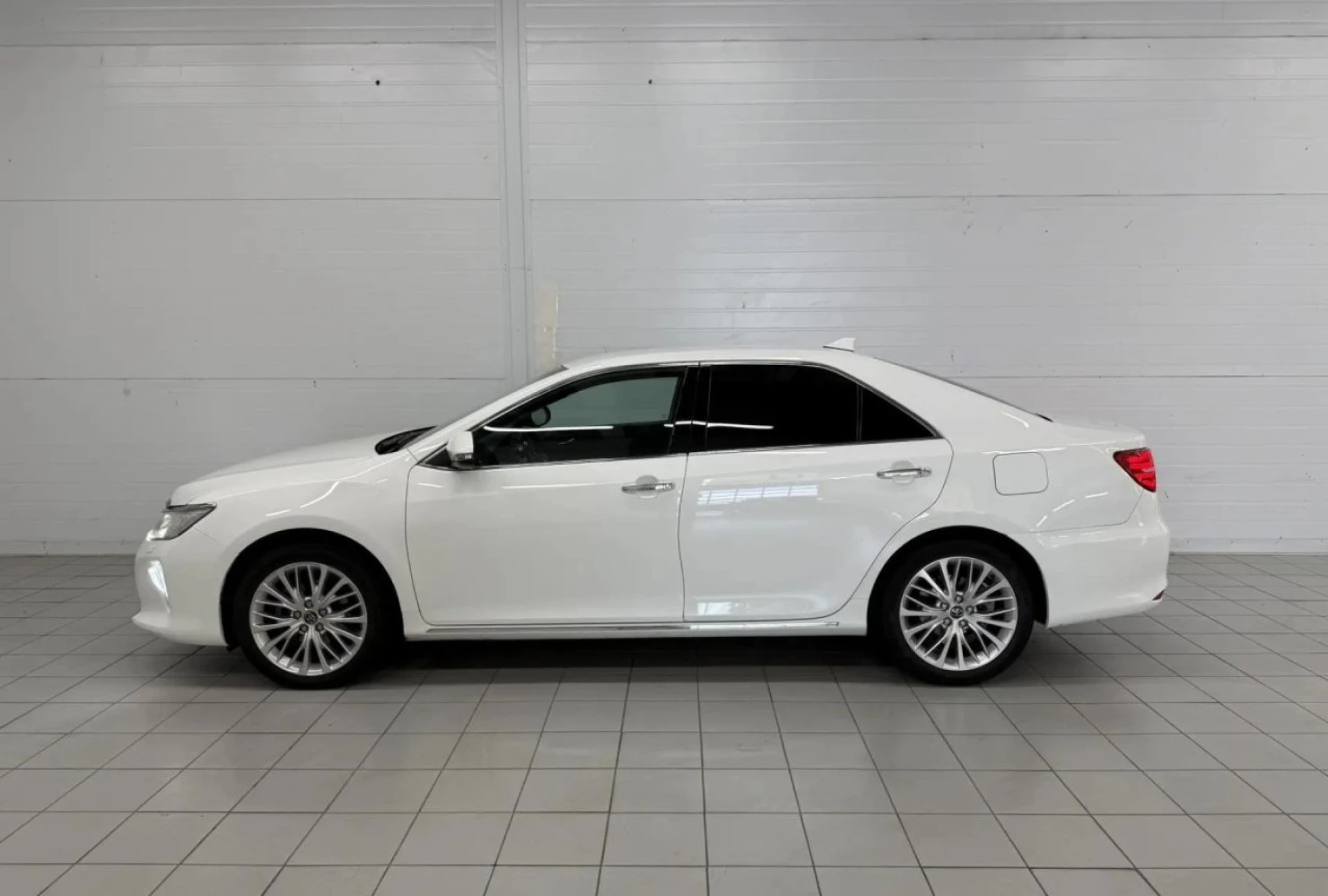 Toyota Camry, 2014