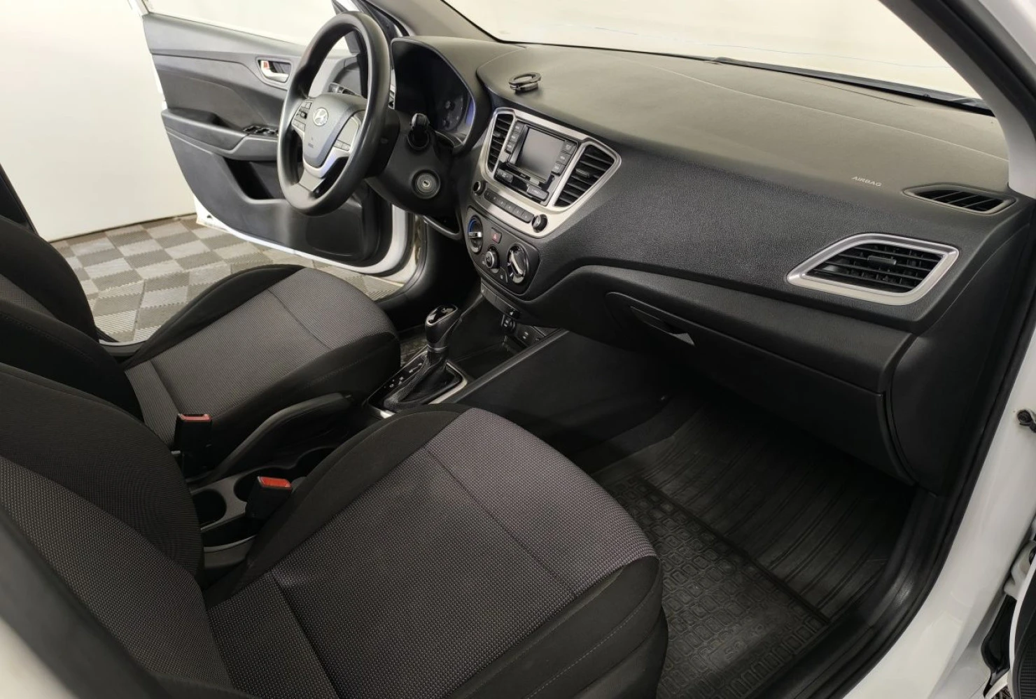 Hyundai Solaris, 2021