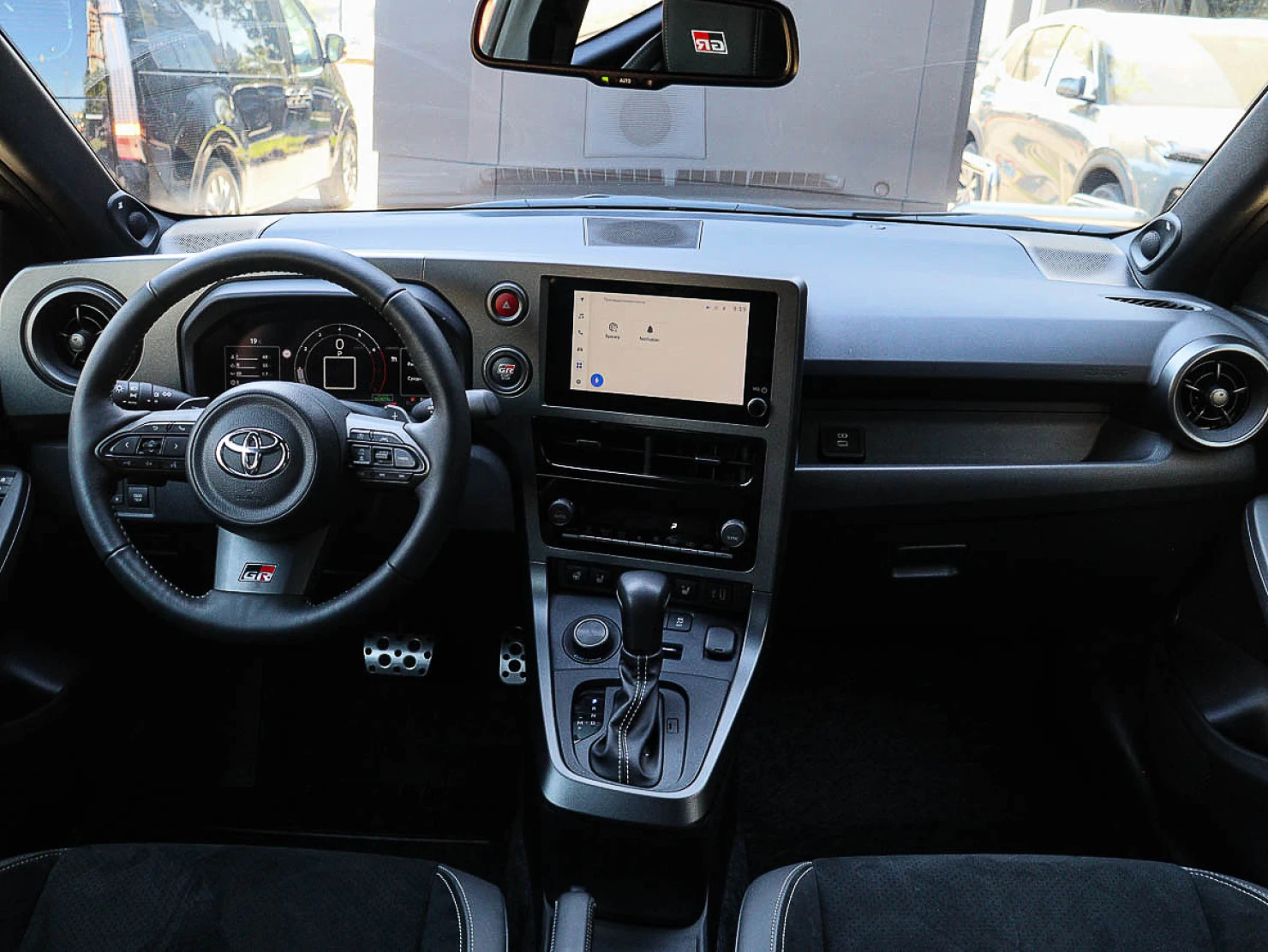 Toyota Yaris, 2024