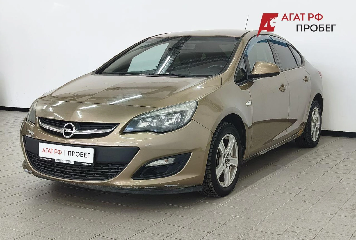 Opel Astra, 2012