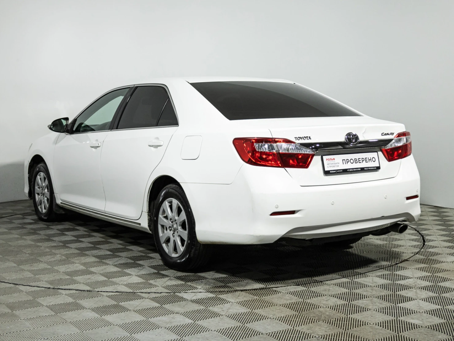 Toyota Camry, 2013