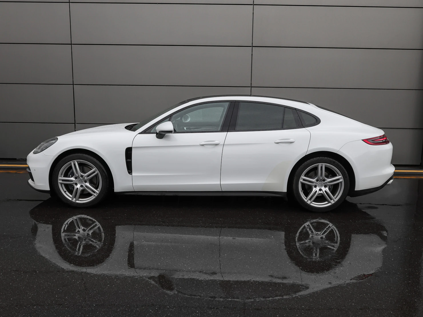 Porsche Panamera, 2017