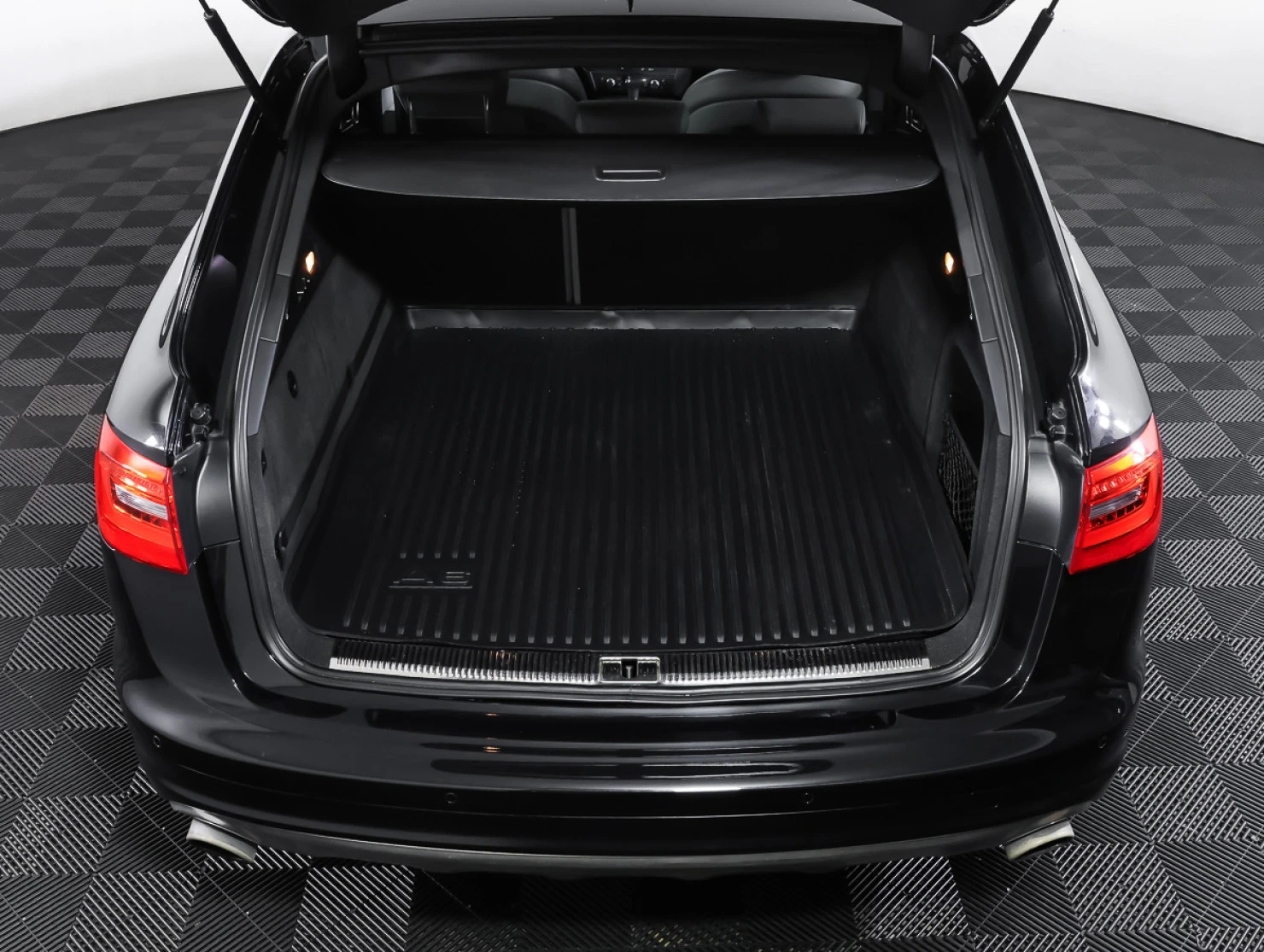 Audi A6 allroad, 2012
