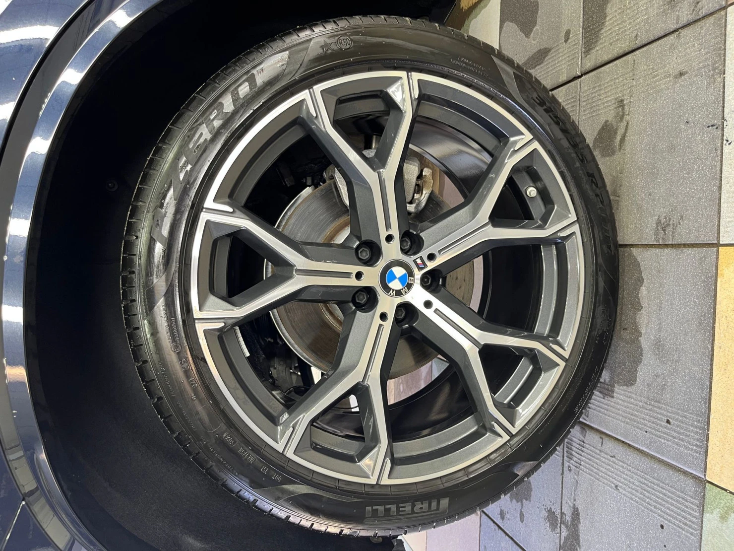 BMW X5, 2024
