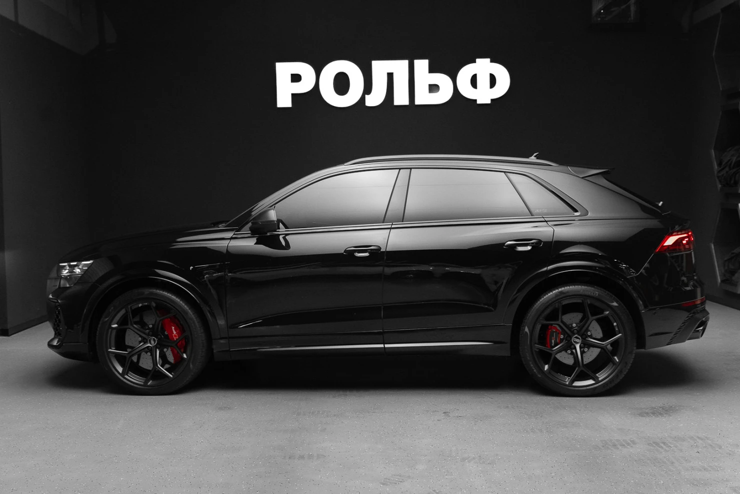 Audi RS Q8, 2025