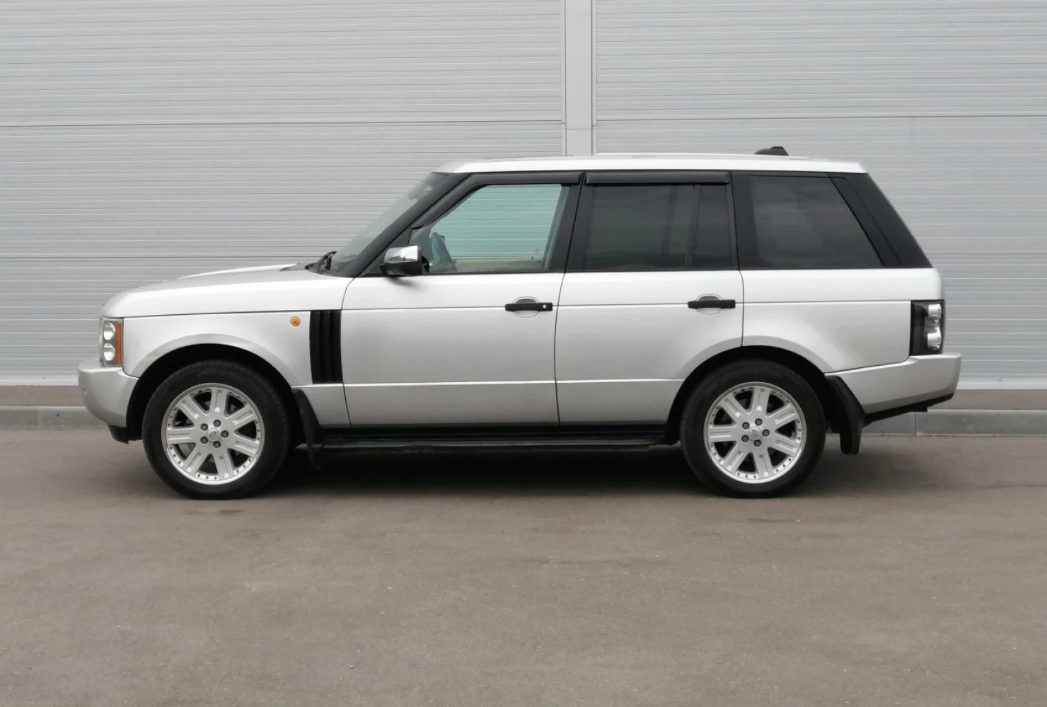 Land Rover Range Rover, 2005