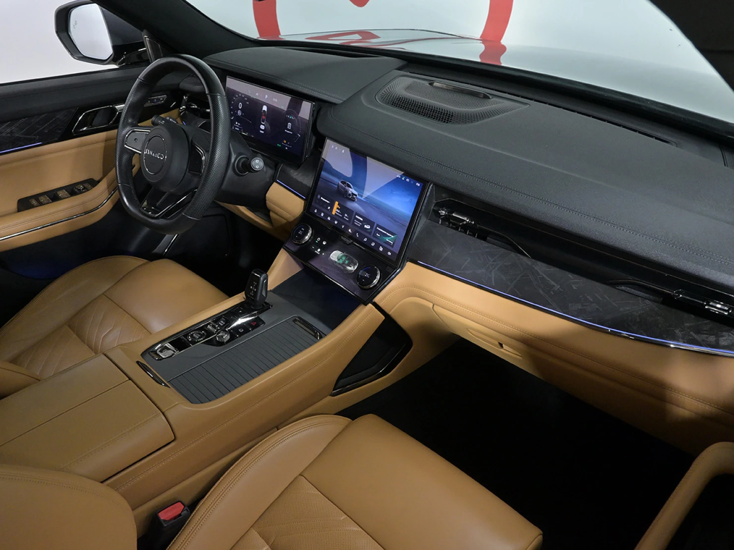 Lynk & Co 09, 2022
