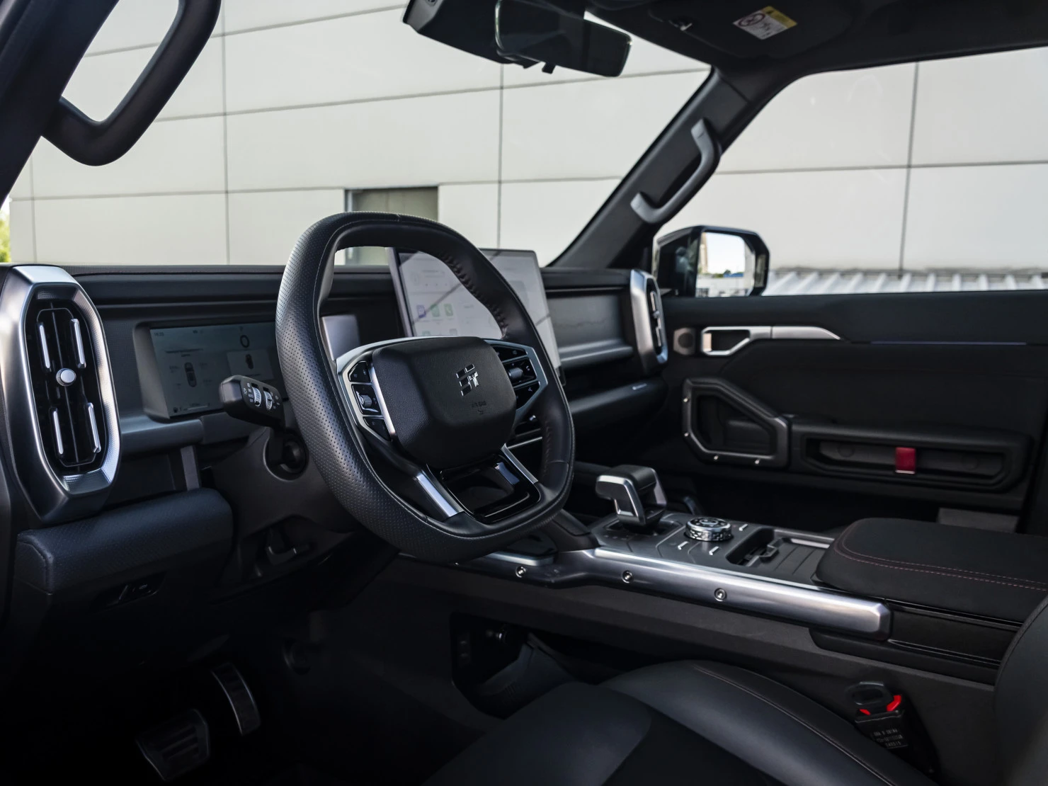 Jetour T2, 2024