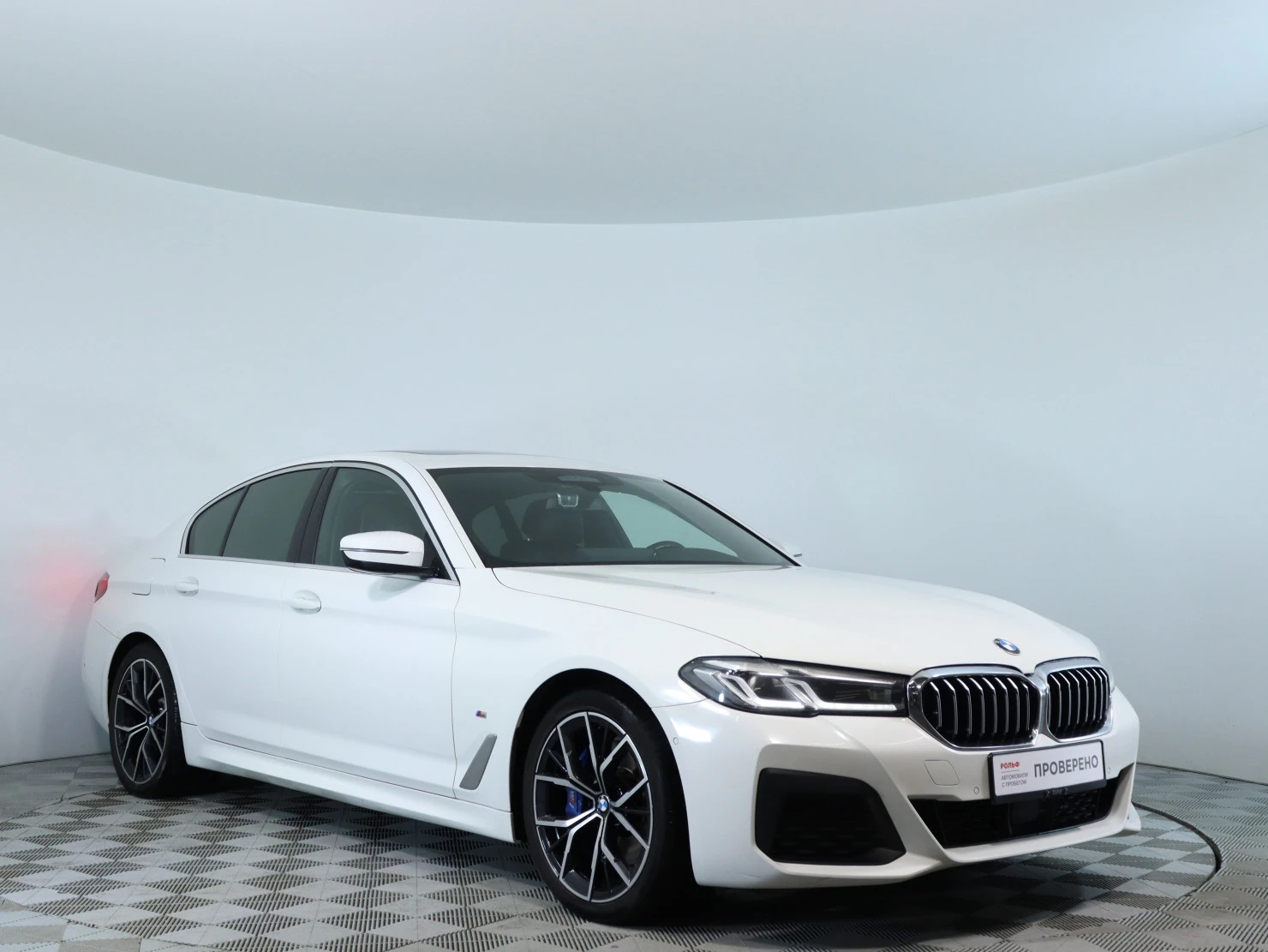 BMW 5 серии, 2021