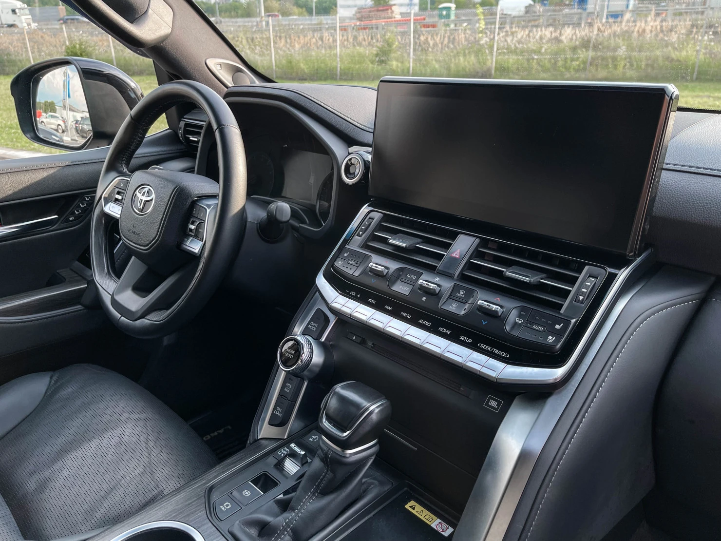 Toyota Land Cruiser, 2024