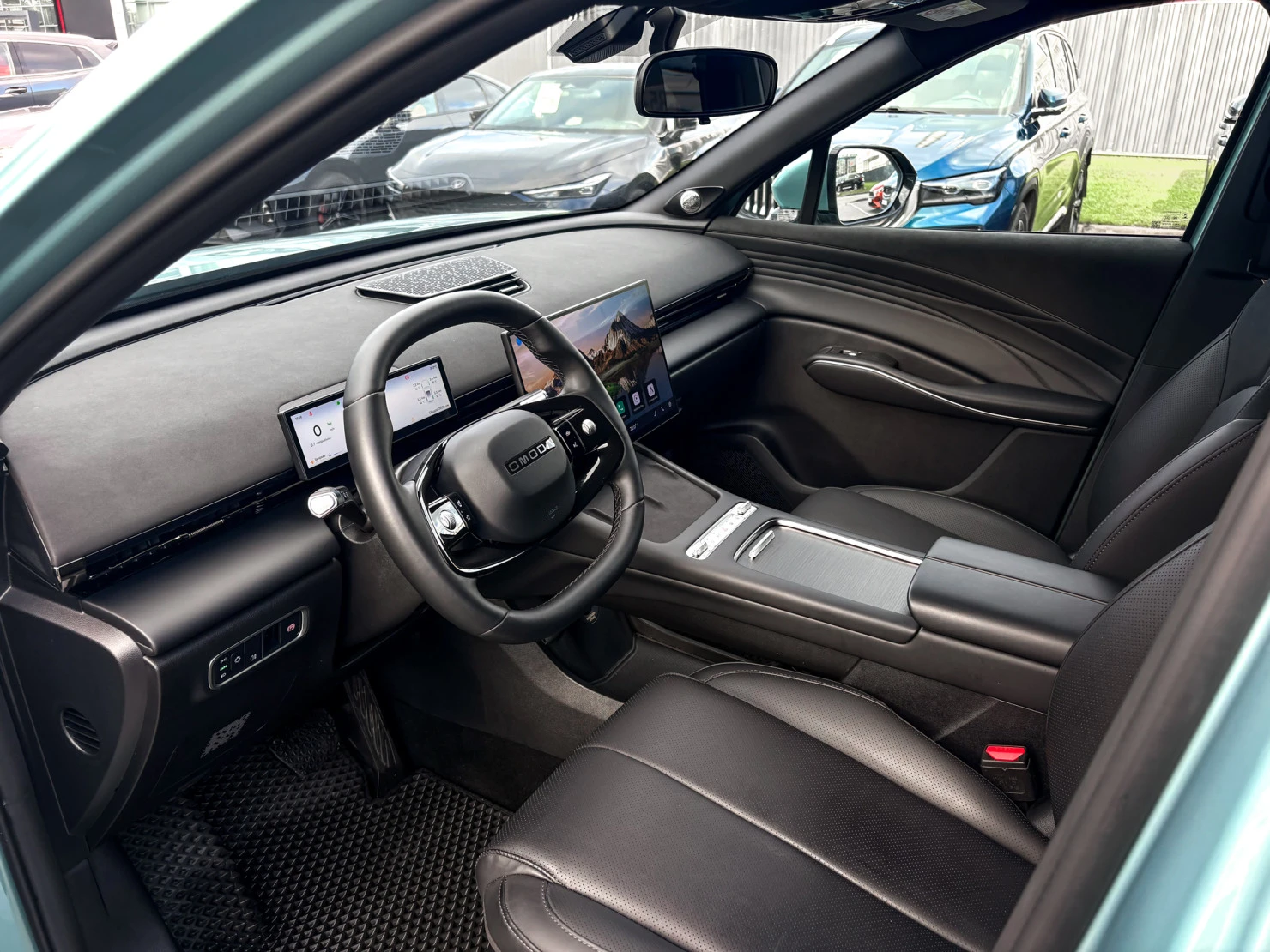 OMODA C7, 2025