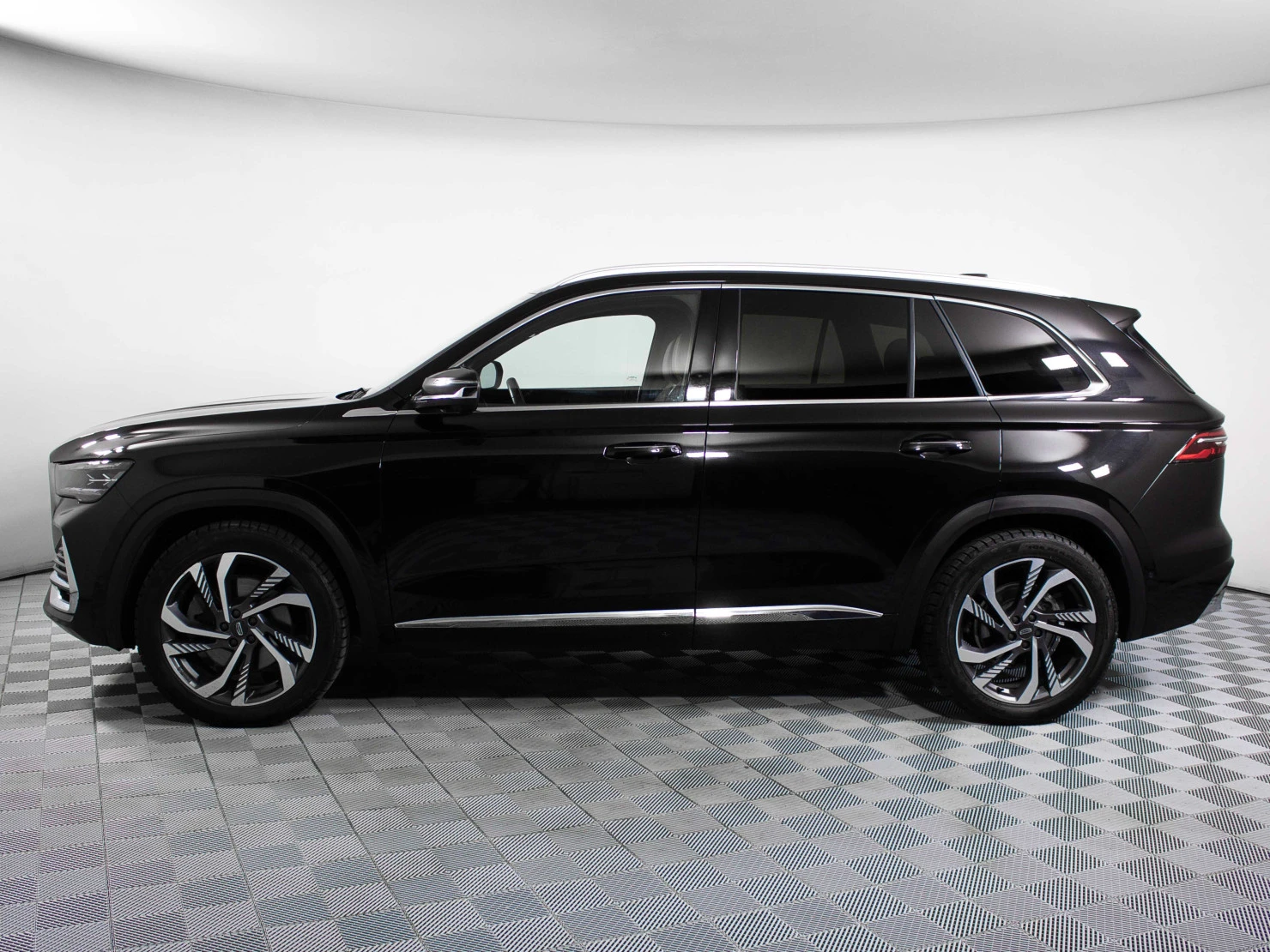 Geely Monjaro, 2023