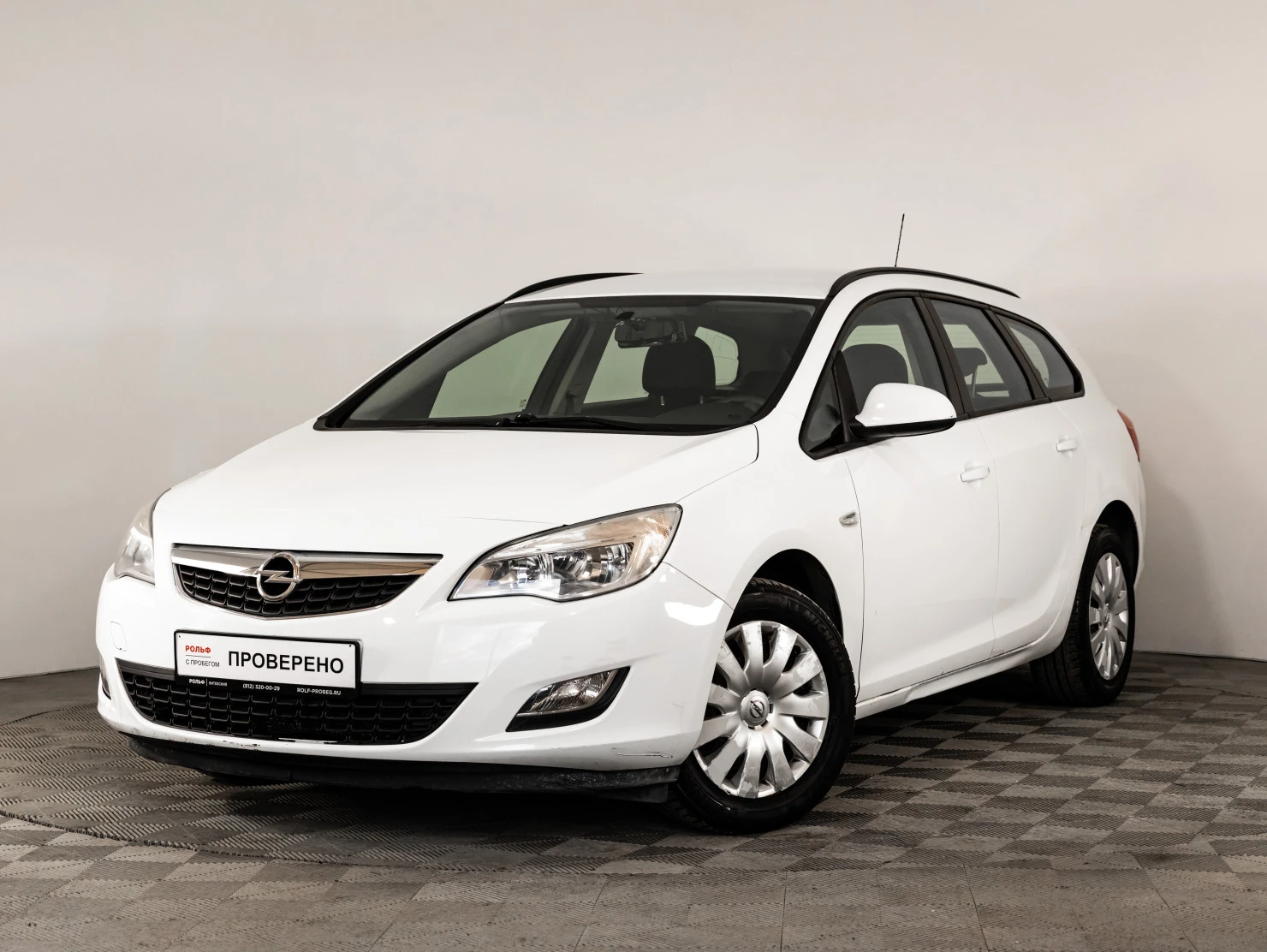 Opel Astra, 2012