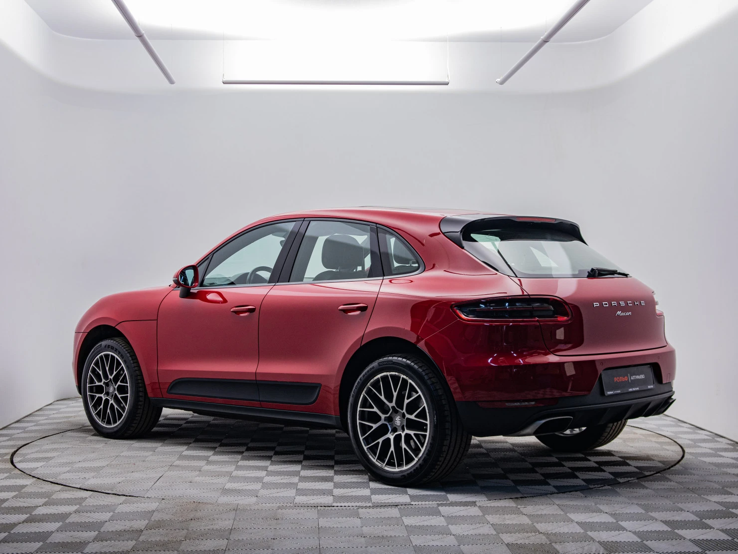 Porsche Macan, 2018