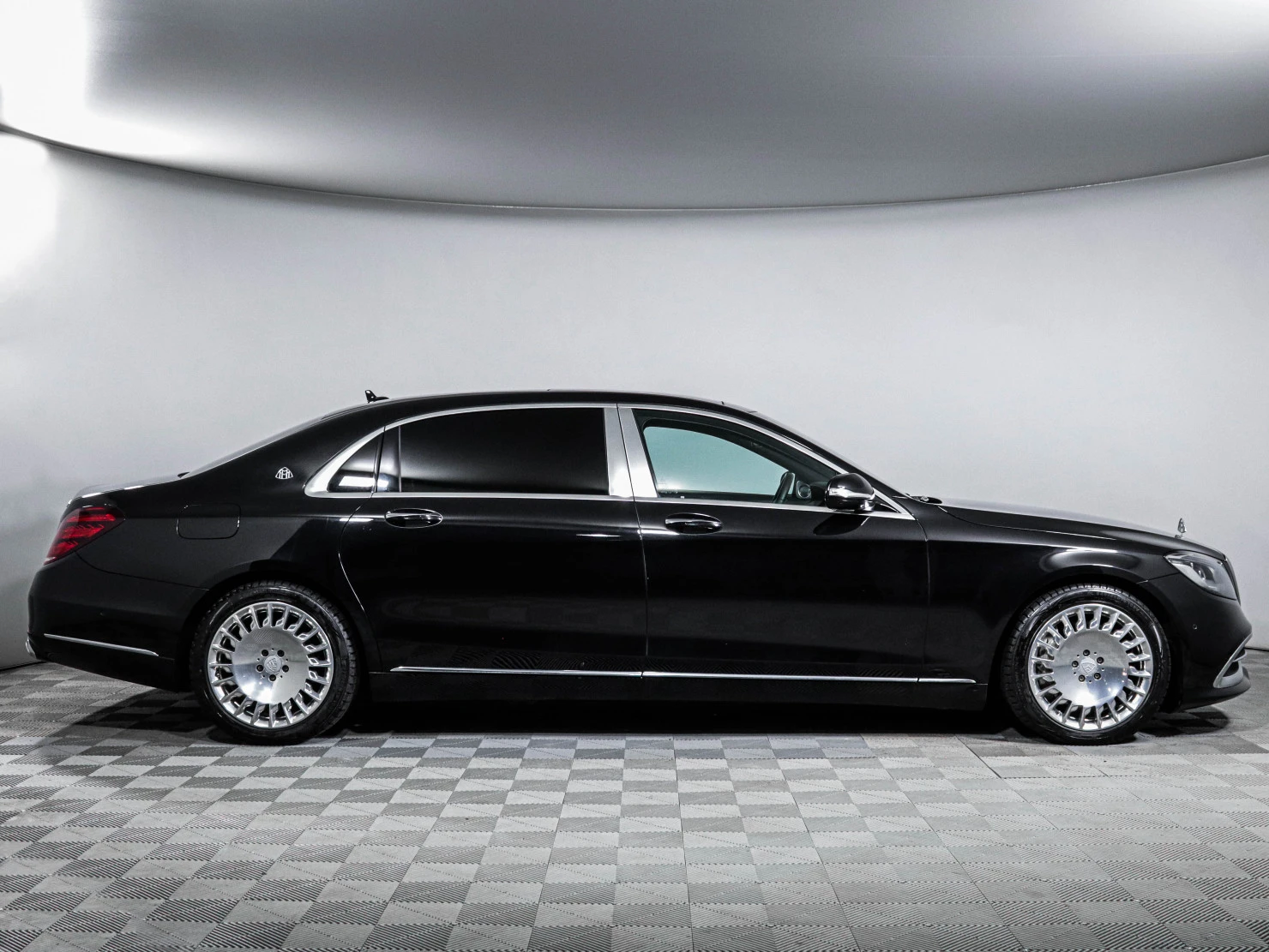 Mercedes-Benz Maybach S-Класс, 2018
