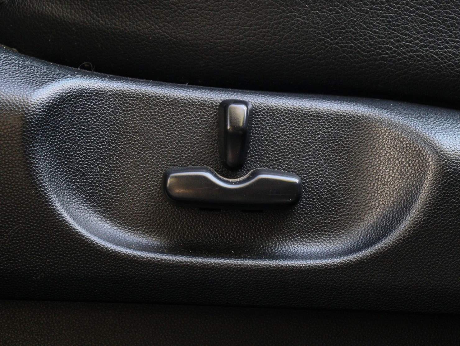 Mazda CX-9, 2008