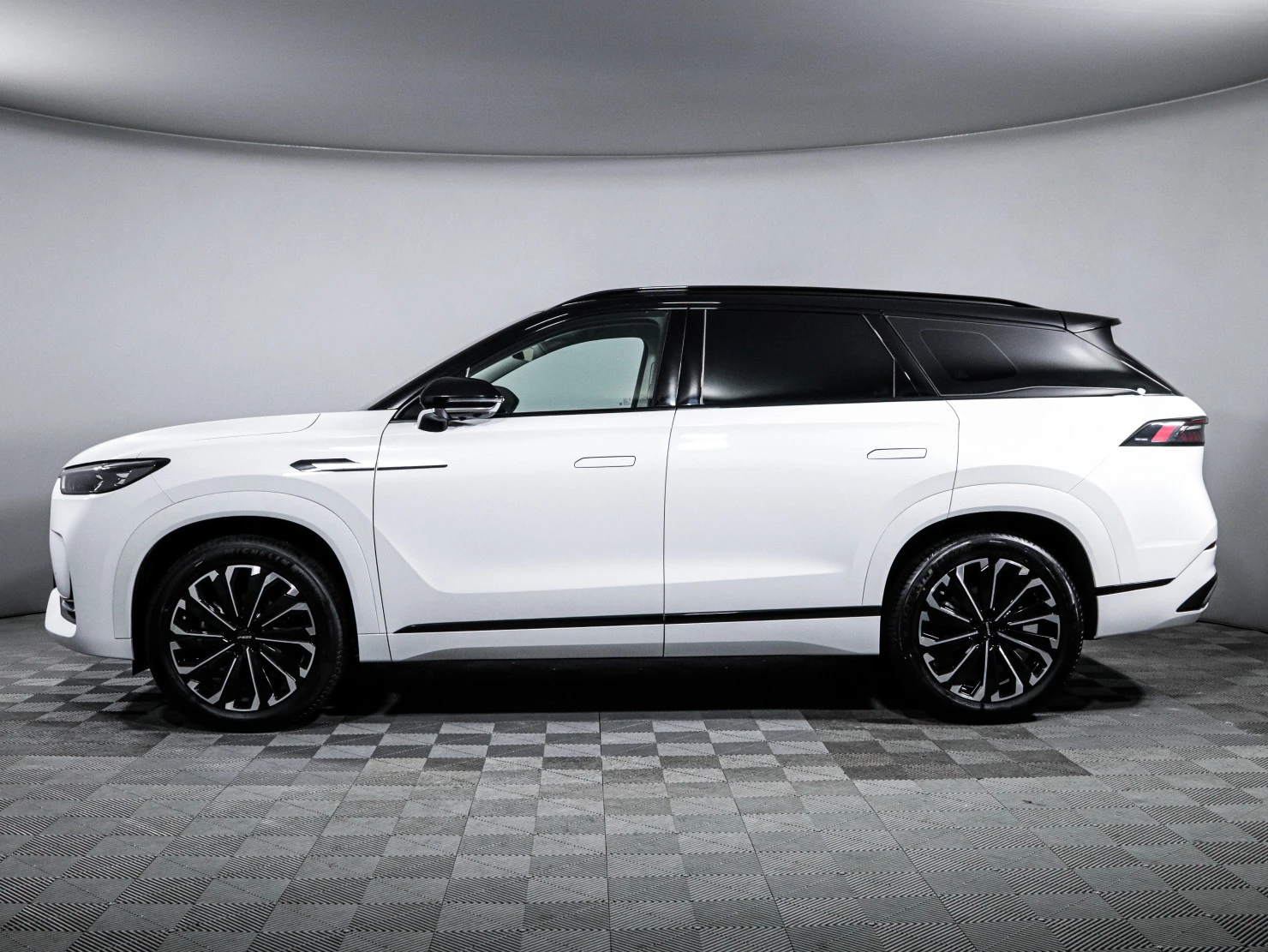 Jaecoo J8, 2024
