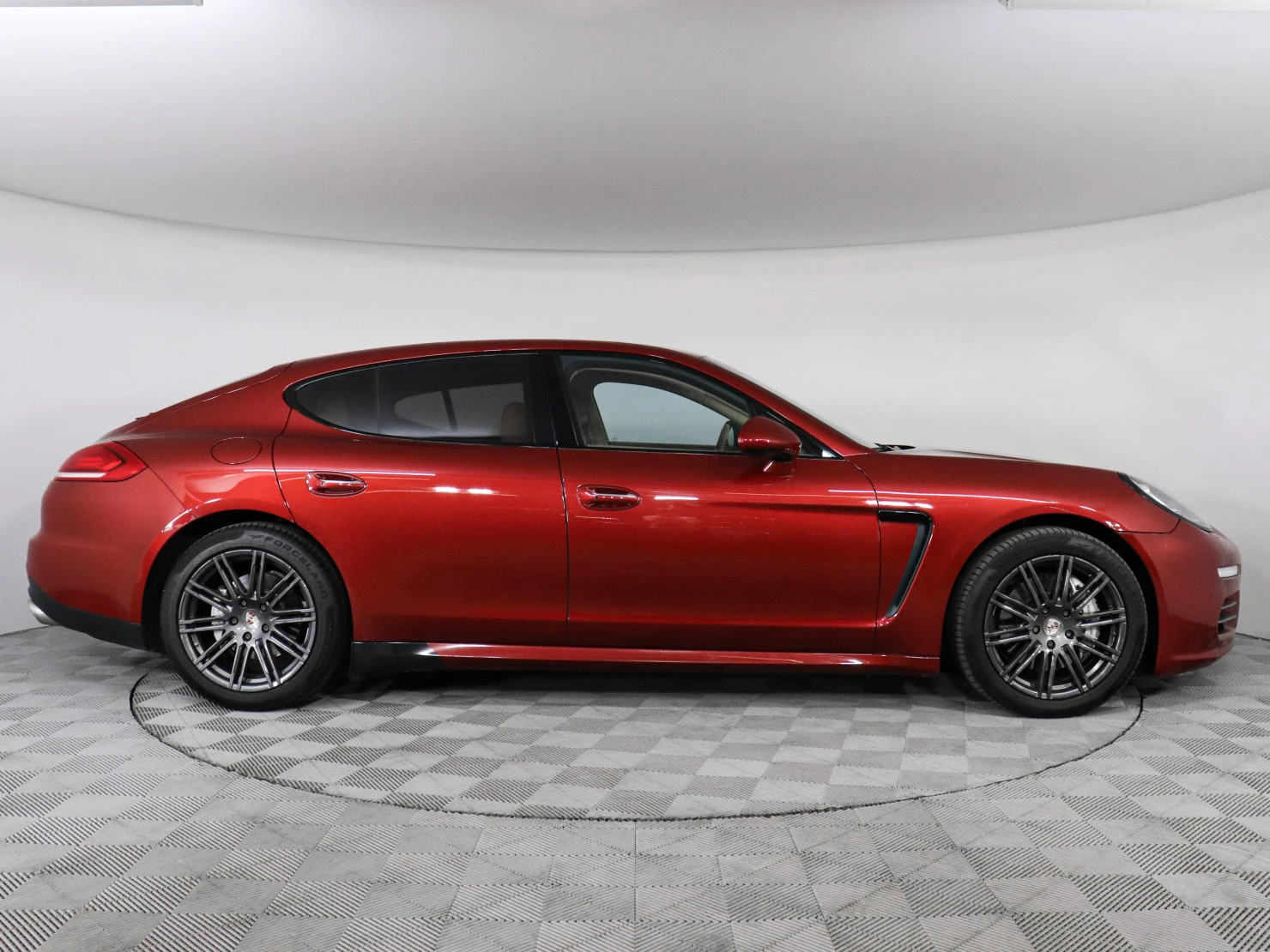 Porsche Panamera, 2014