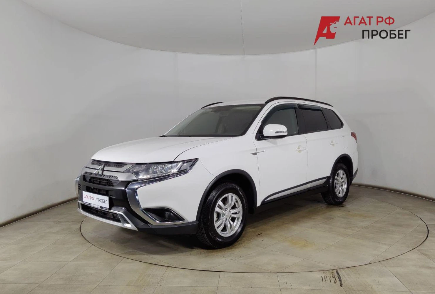 Mitsubishi OUTLANDER, 2019