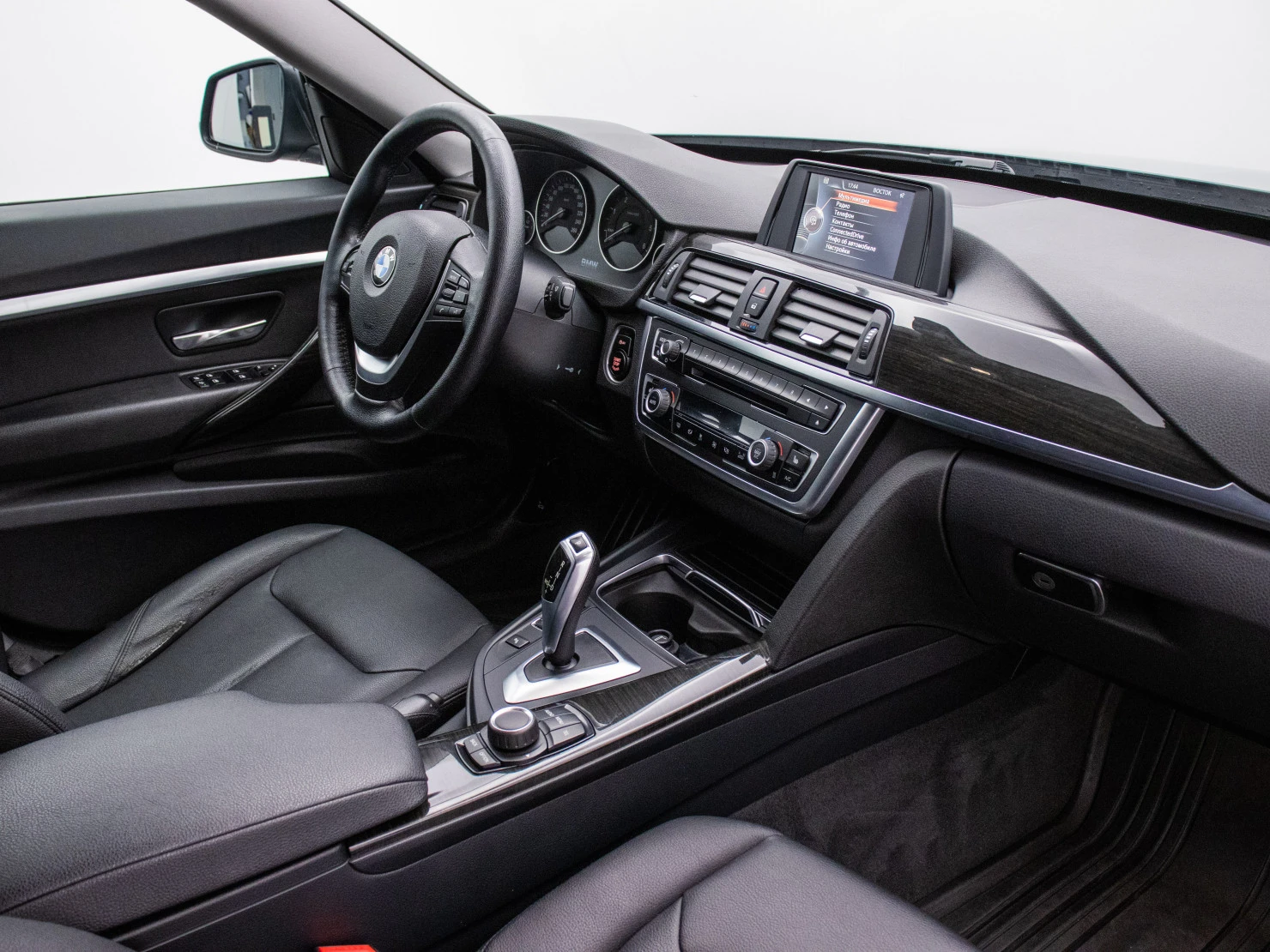 BMW 3 серии, 2015