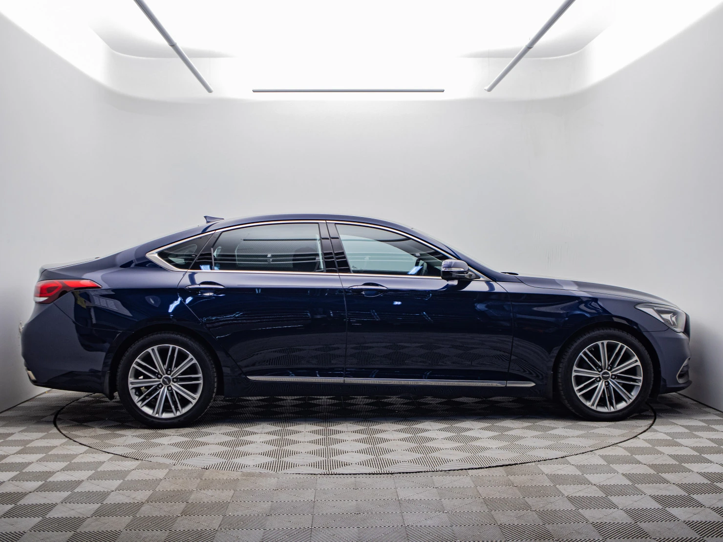 Genesis G80, 2019
