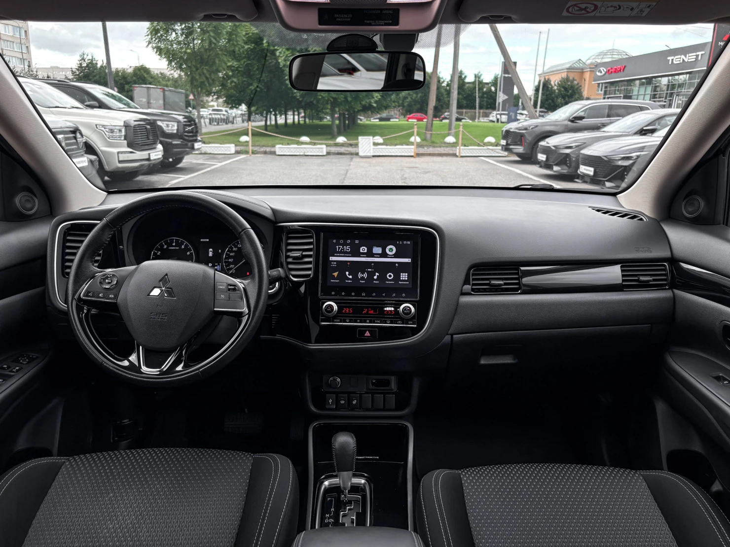 Mitsubishi OUTLANDER, 2021