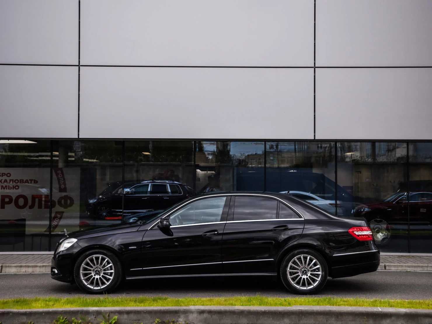 Mercedes-Benz E-Класс, 2010