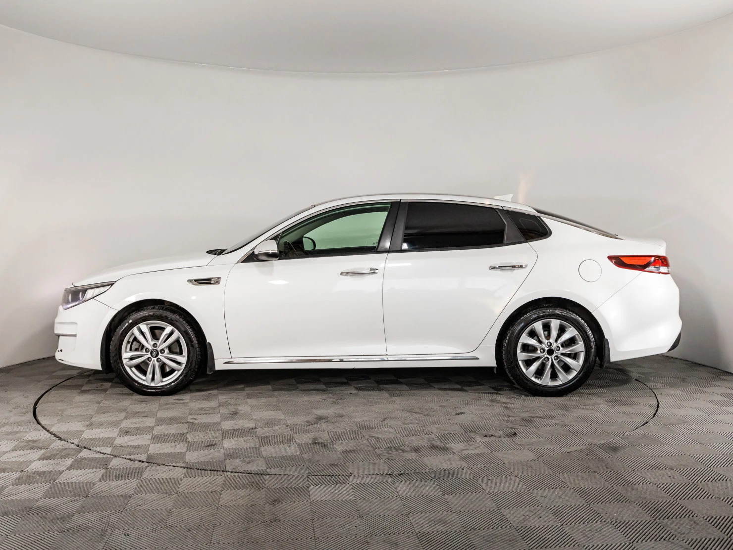 Kia Optima, 2017