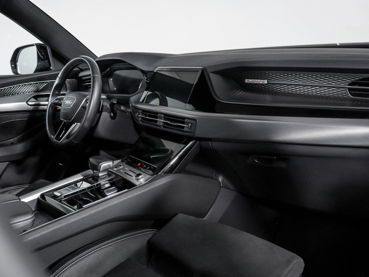 Audi Q6, 2023