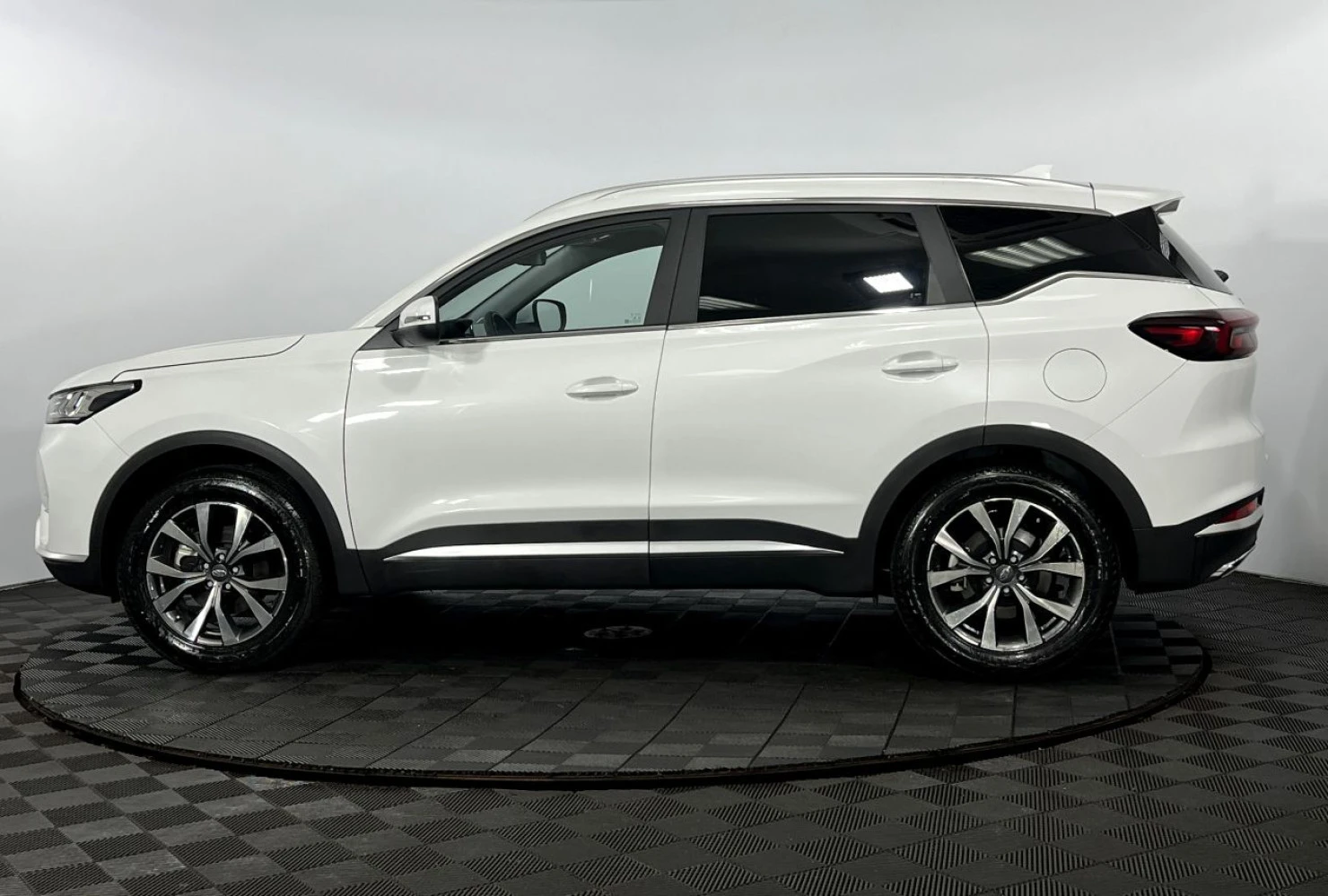 Xcite X-Cross 7, 2024
