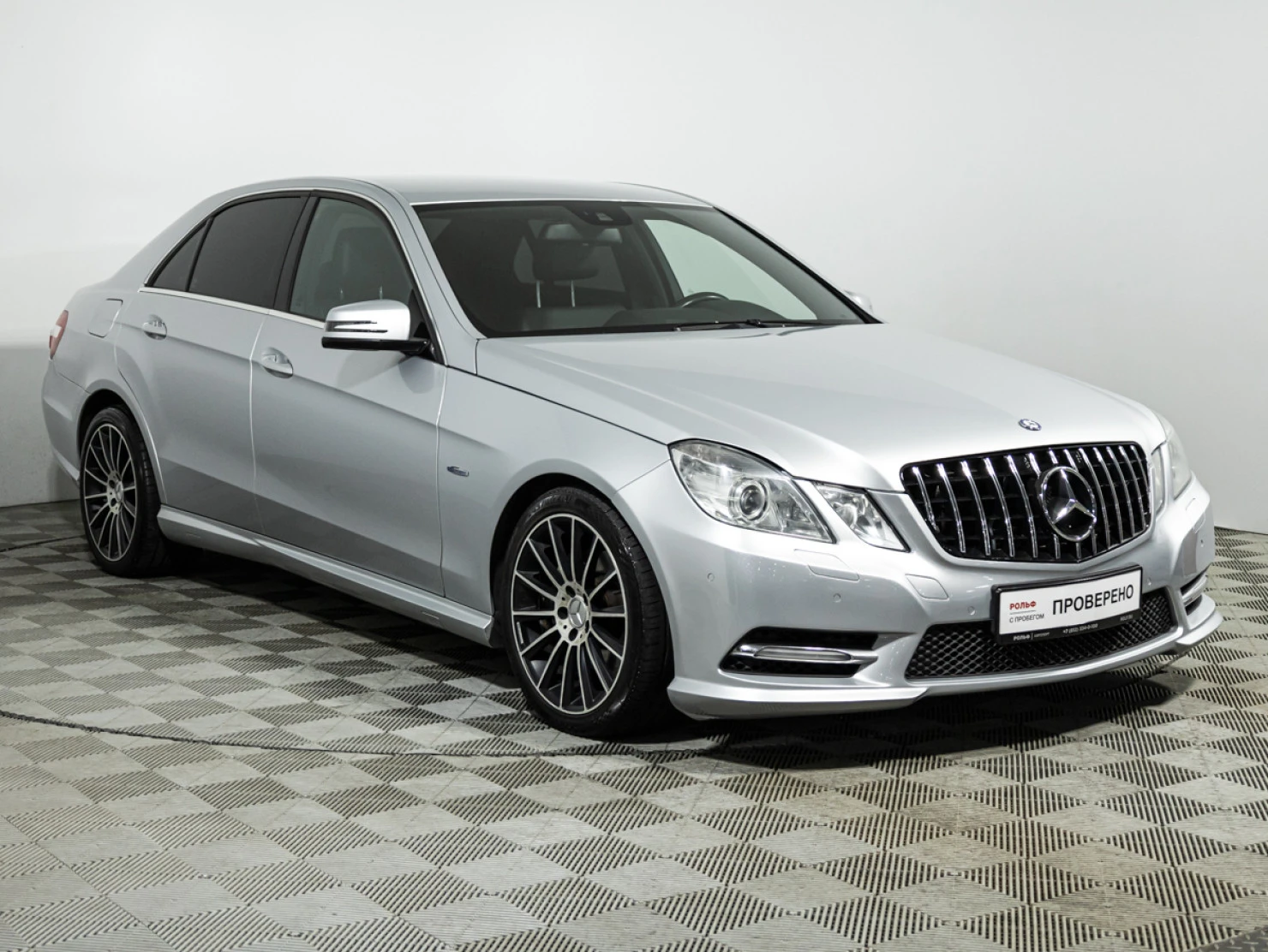 Mercedes-Benz E-Класс, 2012