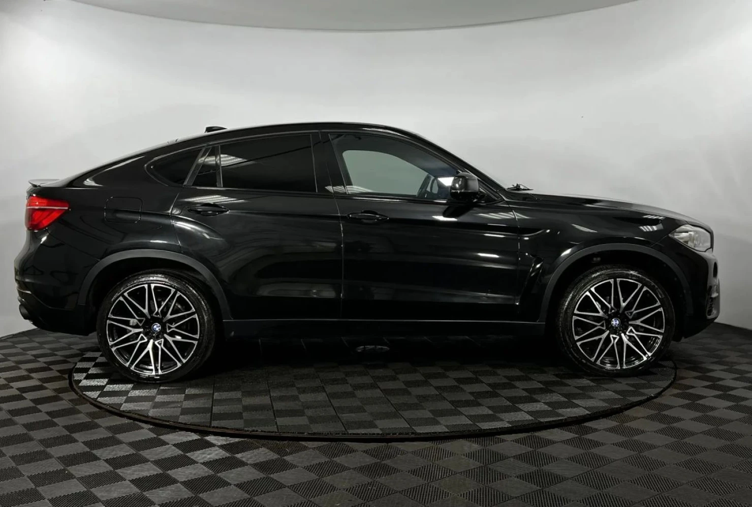 BMW X6, 2016