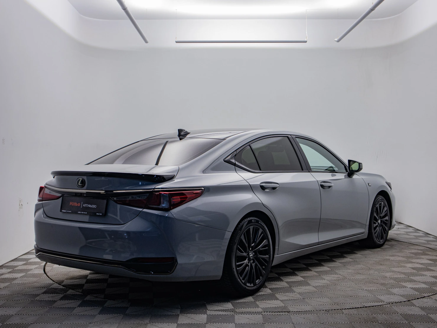 Lexus ES, 2020