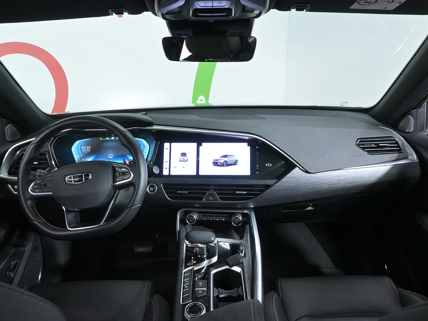 Geely Tugella, 2024