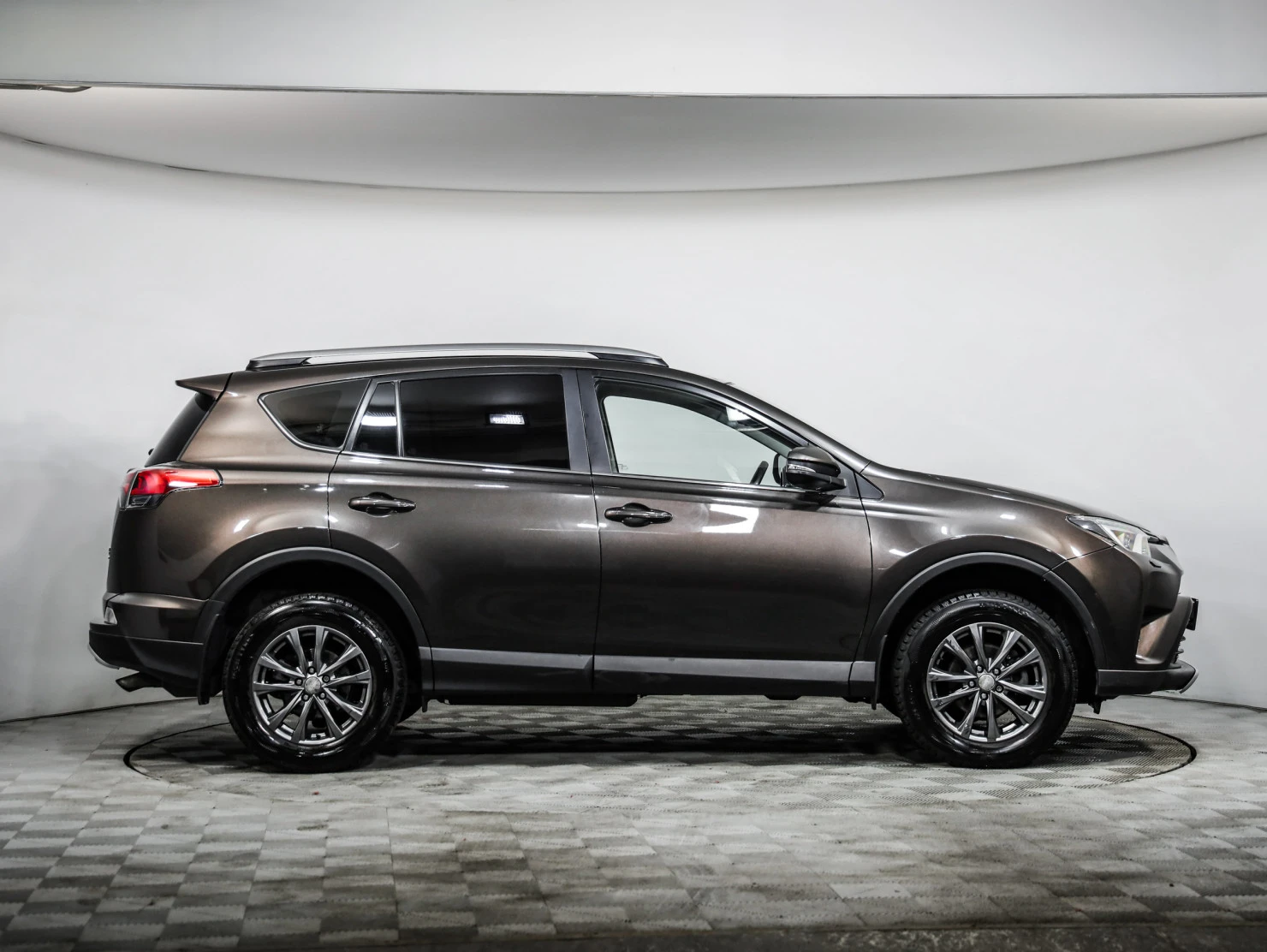 Toyota RAV4, 2019