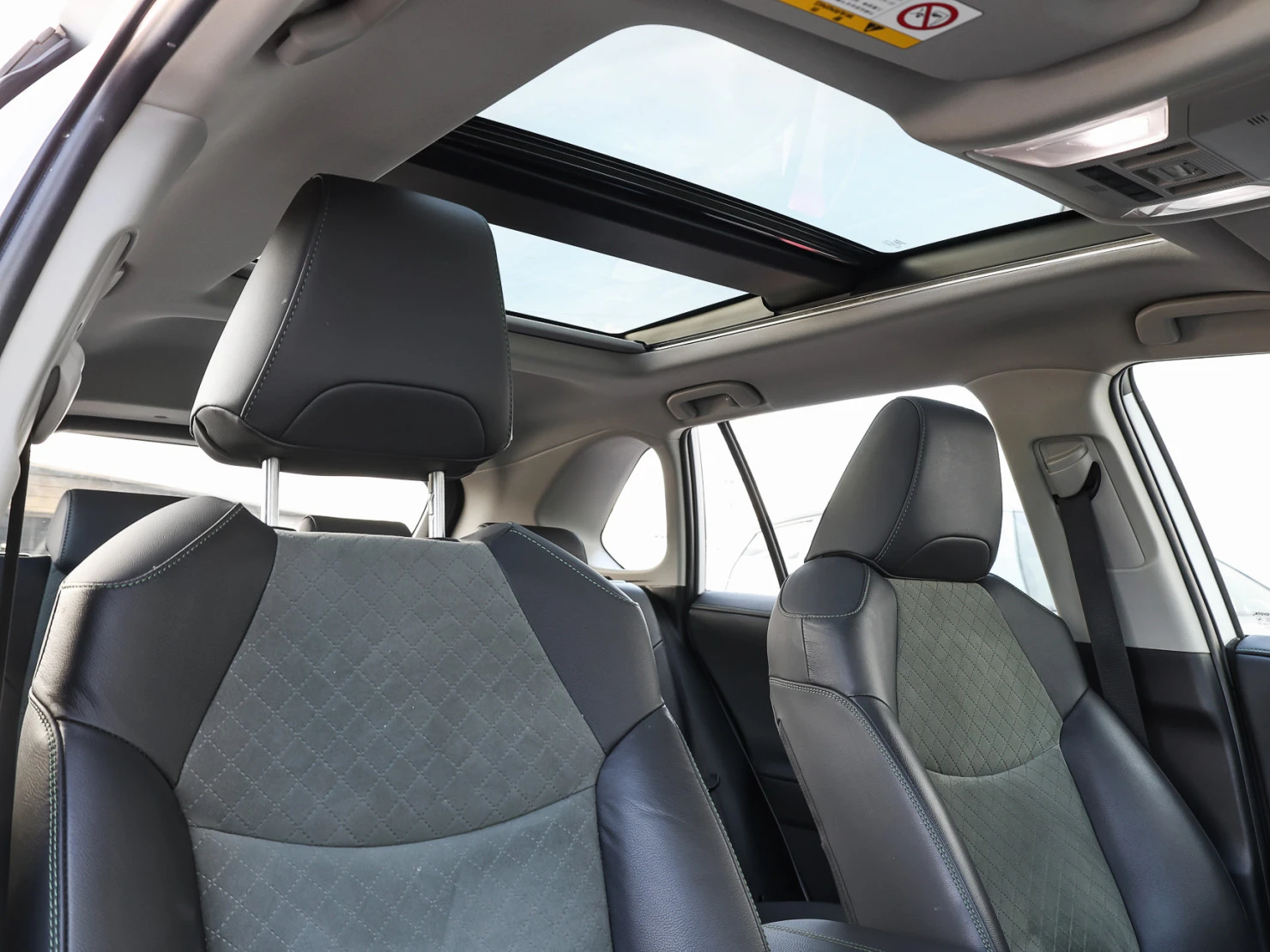 Toyota RAV4, 2024