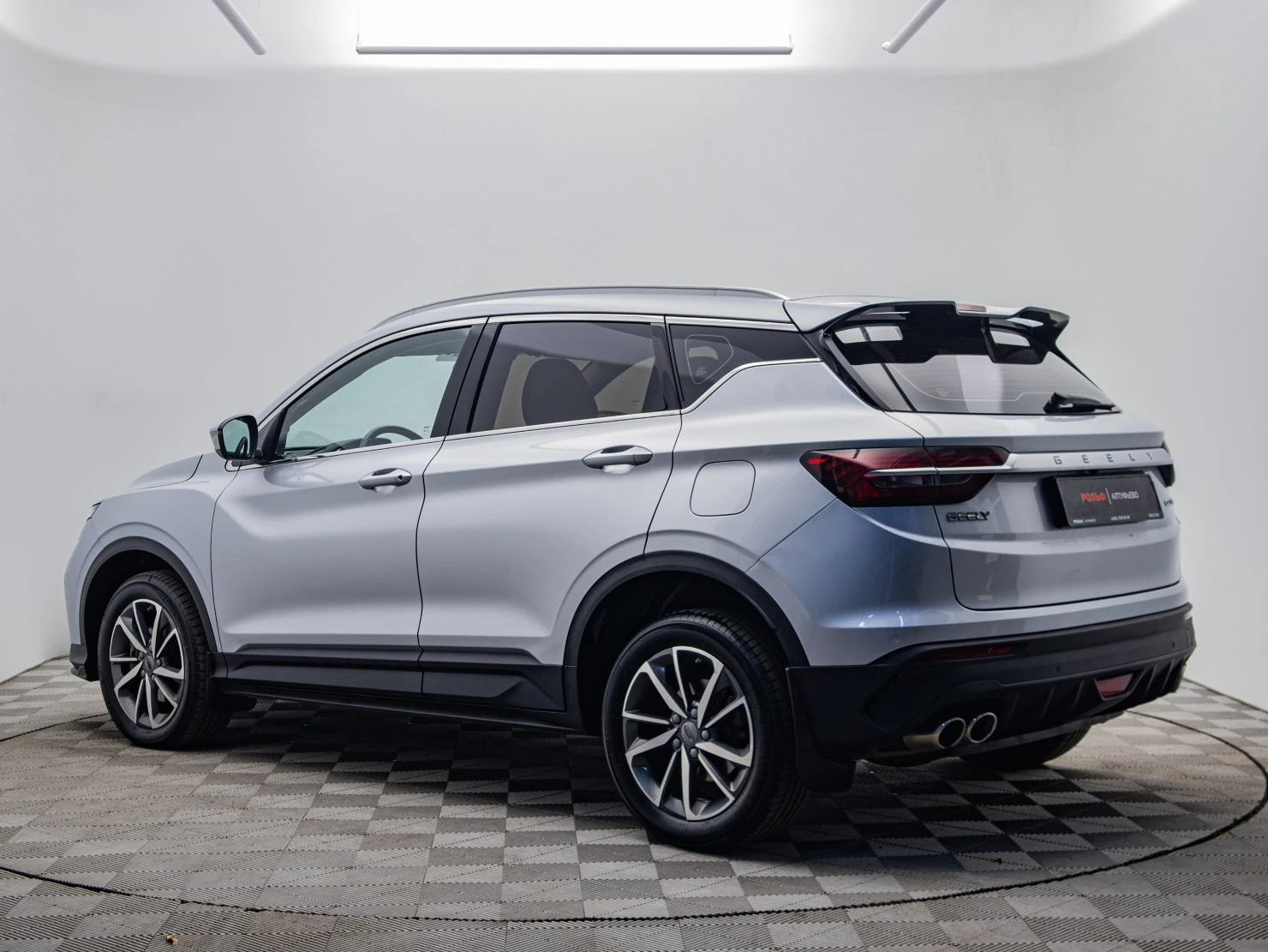 Geely Coolray, 2021