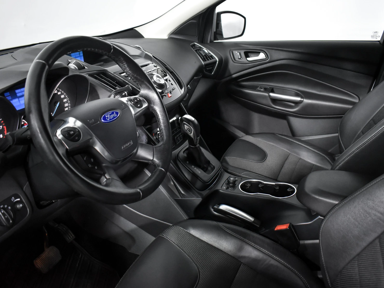 Ford KUGA, 2013